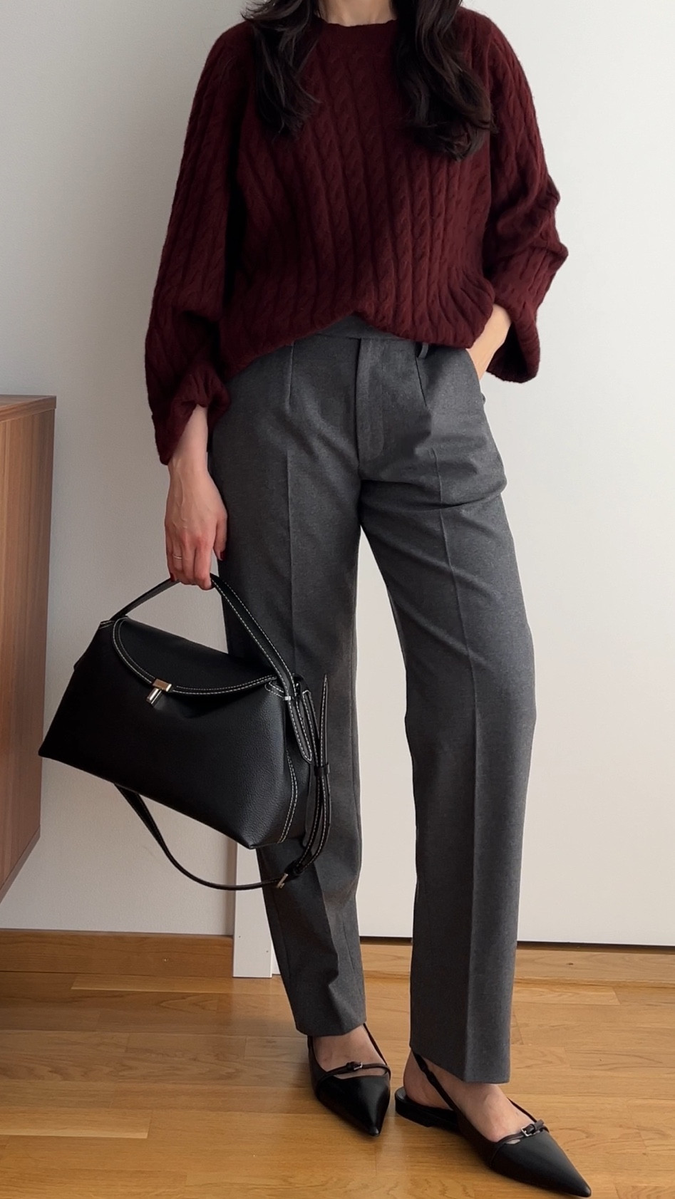 Loving burgundy for fall
This Toteme knit is 100% cashmere & is so warm. 

Burgundy tones, Burgundy knitwear, Red sweater, Fall fashion, Fall outfits, Minimal chic, Minimal fashion, Minimal outfit, Autumn style, Autumn looks, Grey trousers, Toteme bag, Toteme sweater, Ballet flats, Cashmere jumper, Wool jumperr

#LTKHolidaySale #LTKworkwear #LTKeurope