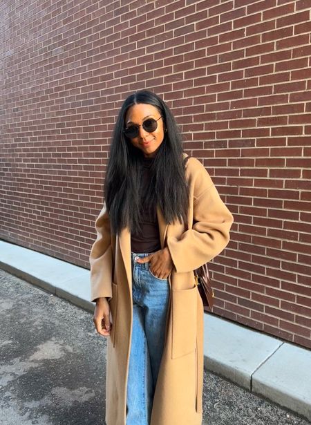 l'm a broken record but when it comes to that "effortless chic" it DOES take some effort...

It comes down to incorporating elevated staples into your wardrobe. These pieces are hard workers that allow your outfits to look completely pulled together simple by adding them (yassss please!)

#LTKSeasonal #LTKover40 #LTKstyletip