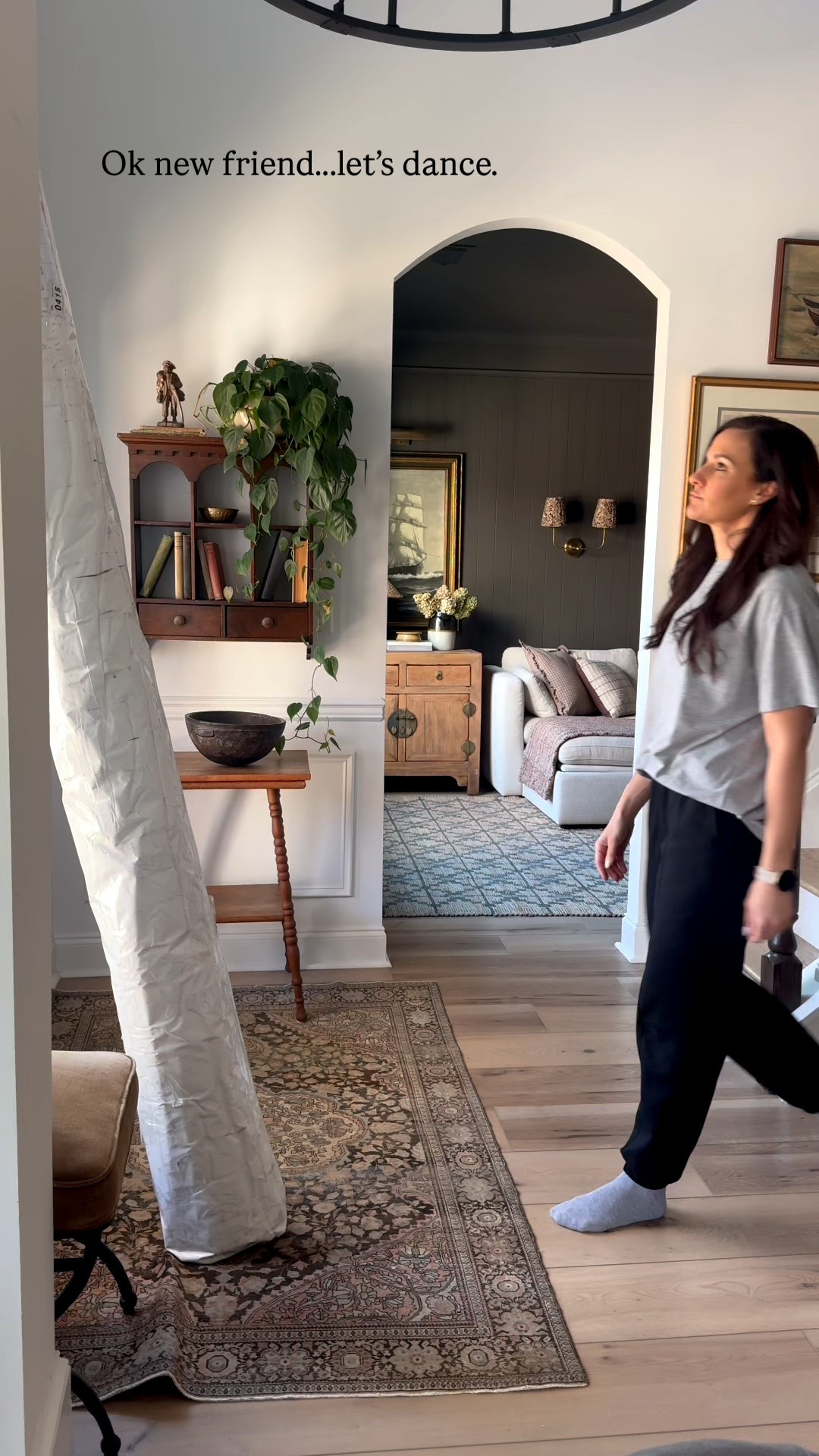 President’s Day Sale 🎉
Neutral stripe rug, jute rug, black and white rug, dining room


#LTKHome #LTKdayinmylife