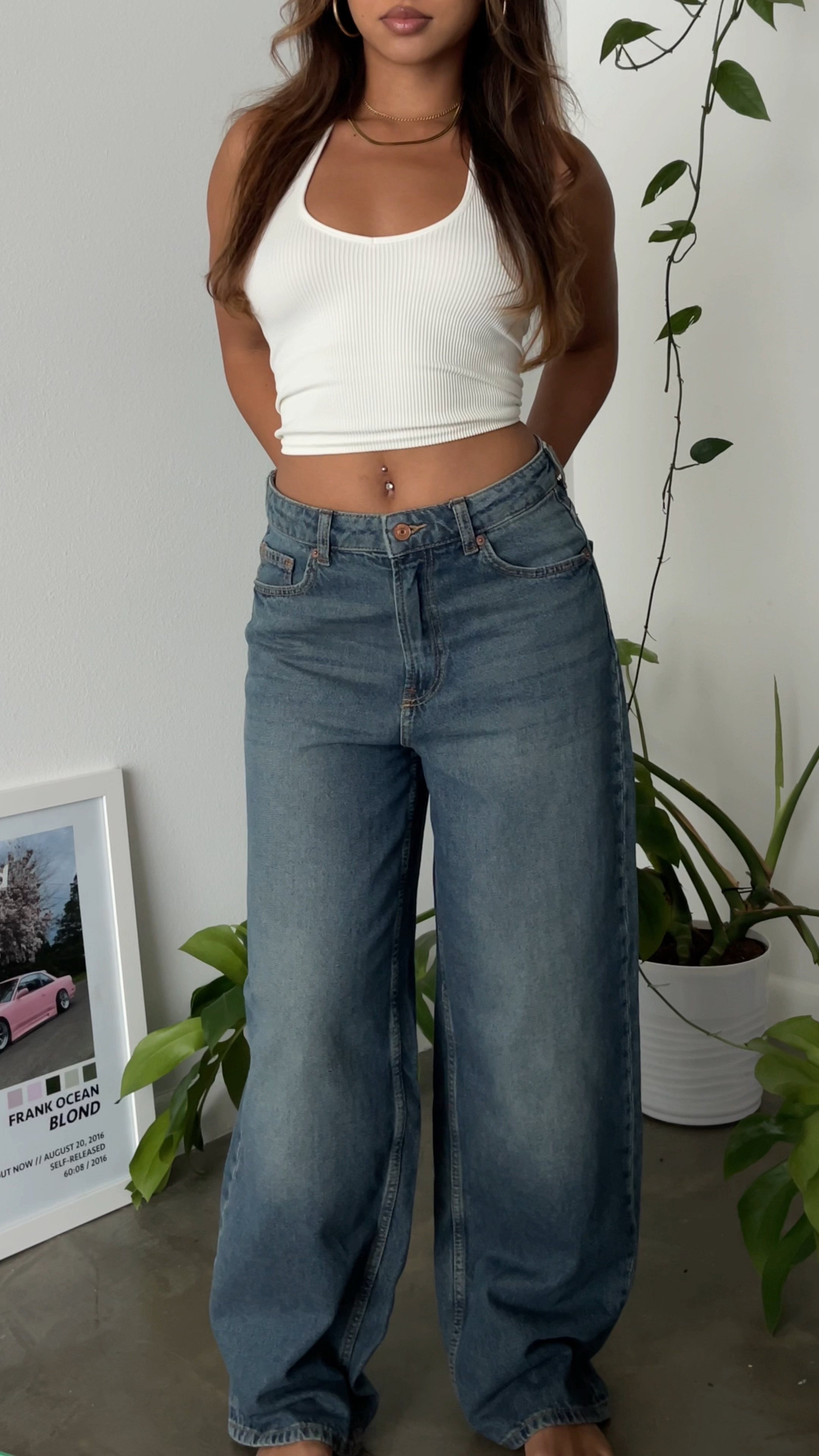 the perfect 90s style jeans💙 US size 2 (5’3)

#LTKunder100 #LTKunder50 #LTKFind