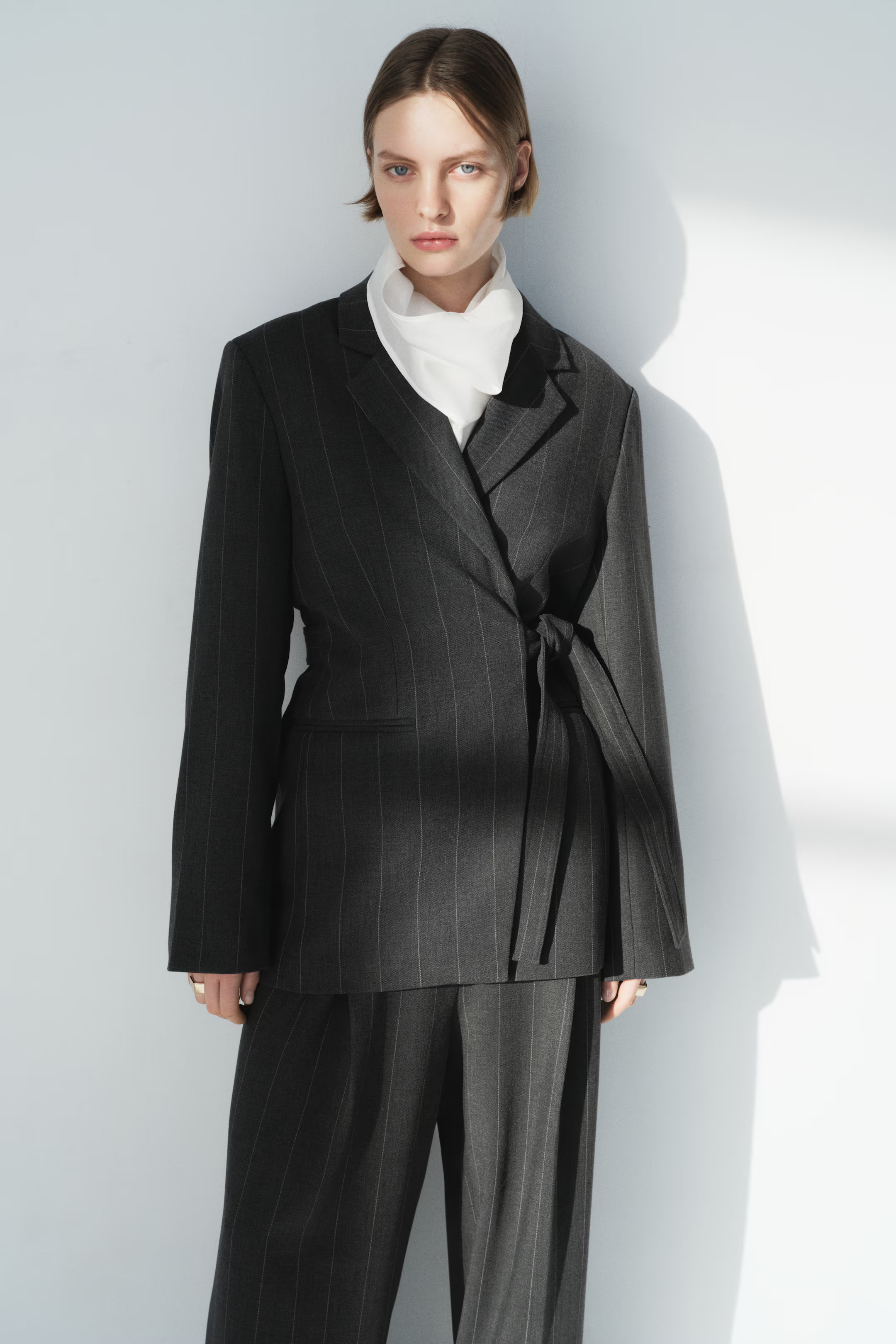 Wrap blazer | H&M (UK, MY, IN, SG, PH, TW, HK)