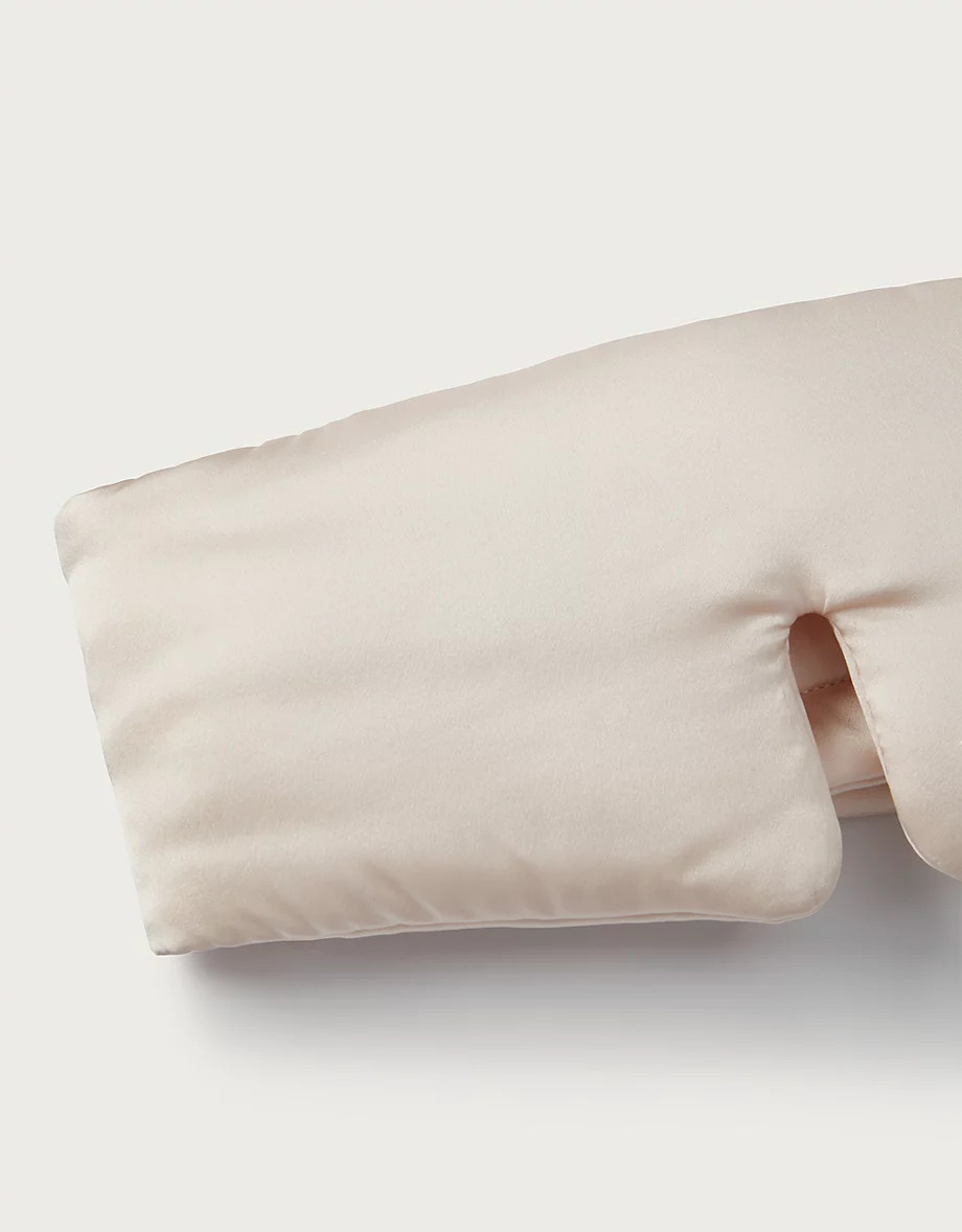 Silk Pillow Eye mask | The White Company UK & ROW