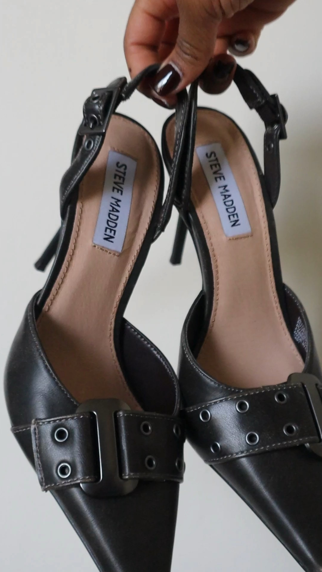 These are my latest shoe obsession! I sized up and they’re such a comfy fit🫶🏾

#LTKstyletip #LTKshoecrush #LTKVideo