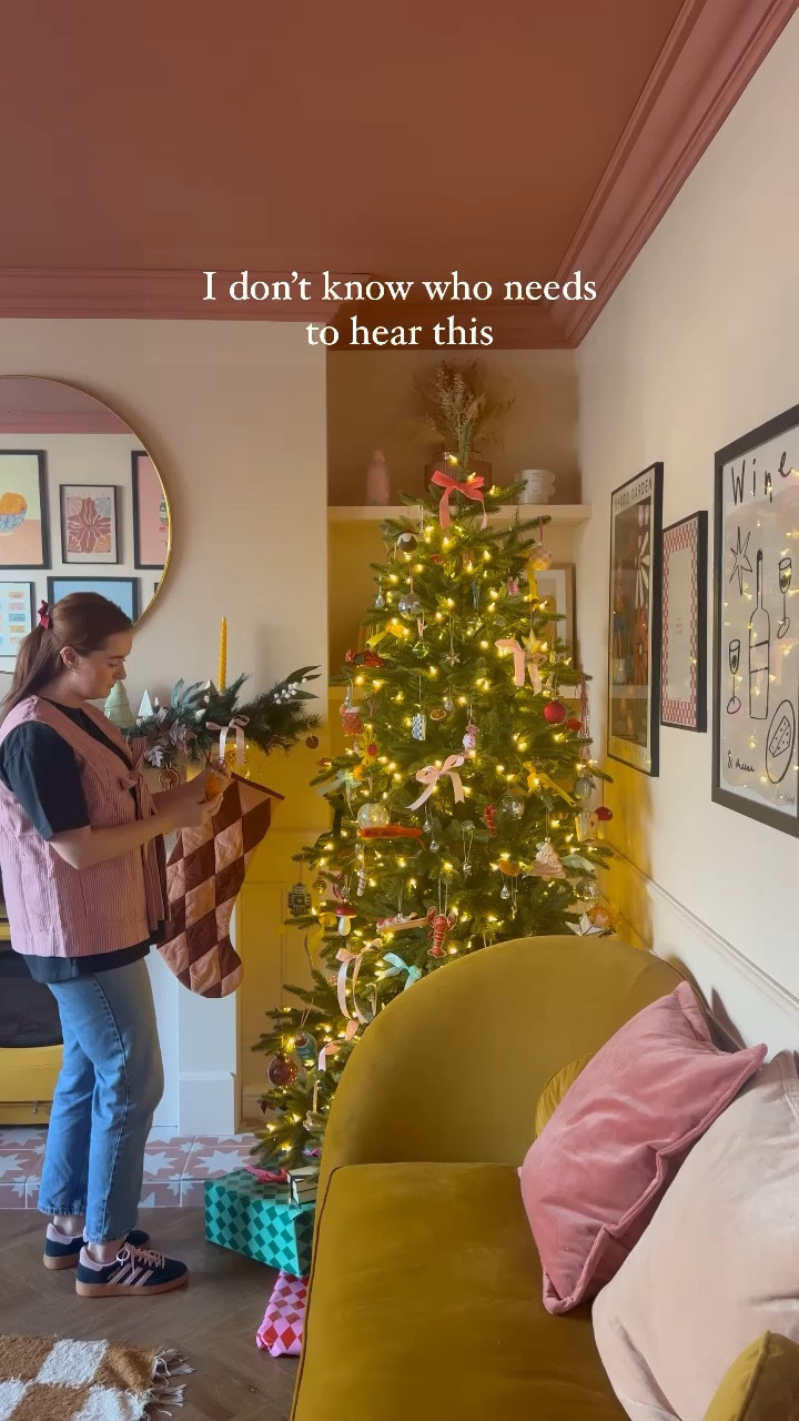 Christmas decorating ✨

#LTKhome #LTKeurope #LTKSeasonal