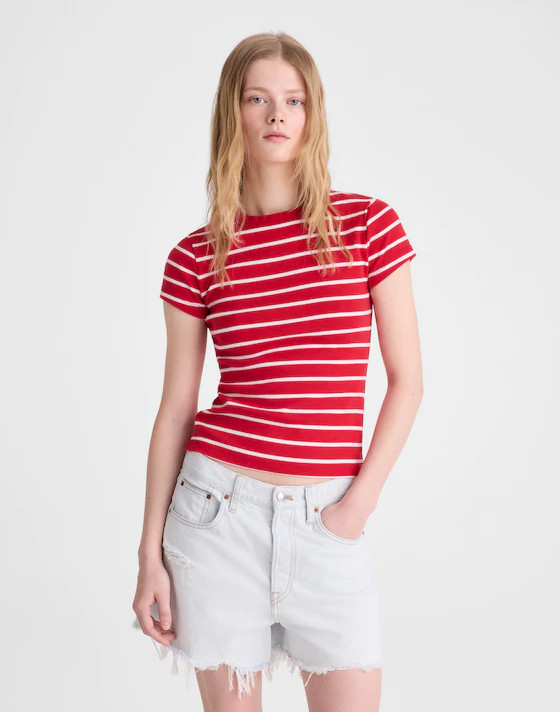 The '90s Crewneck Tee in Compact Cotton | Madewell