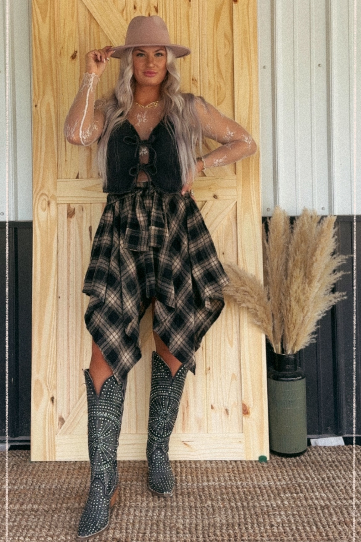 fall is in the air!!!! 🍂🌾

#LTKFallSale #LTKSeasonal #LTKShoeCrush