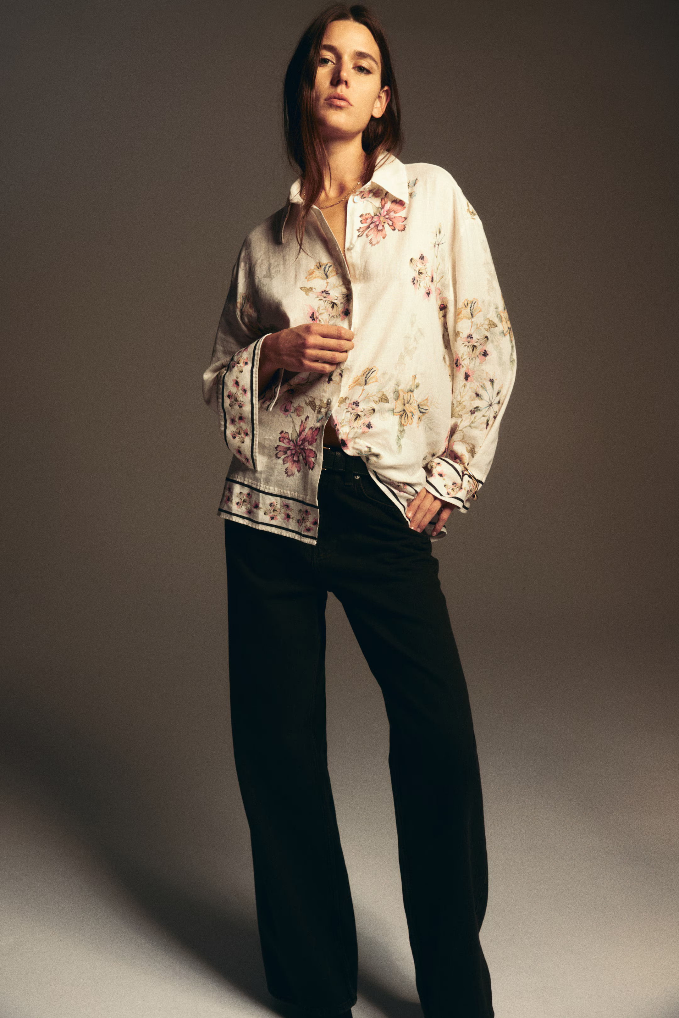 Linen-blend shirt | H&M (UK, MY, IN, SG, PH, TW, HK)