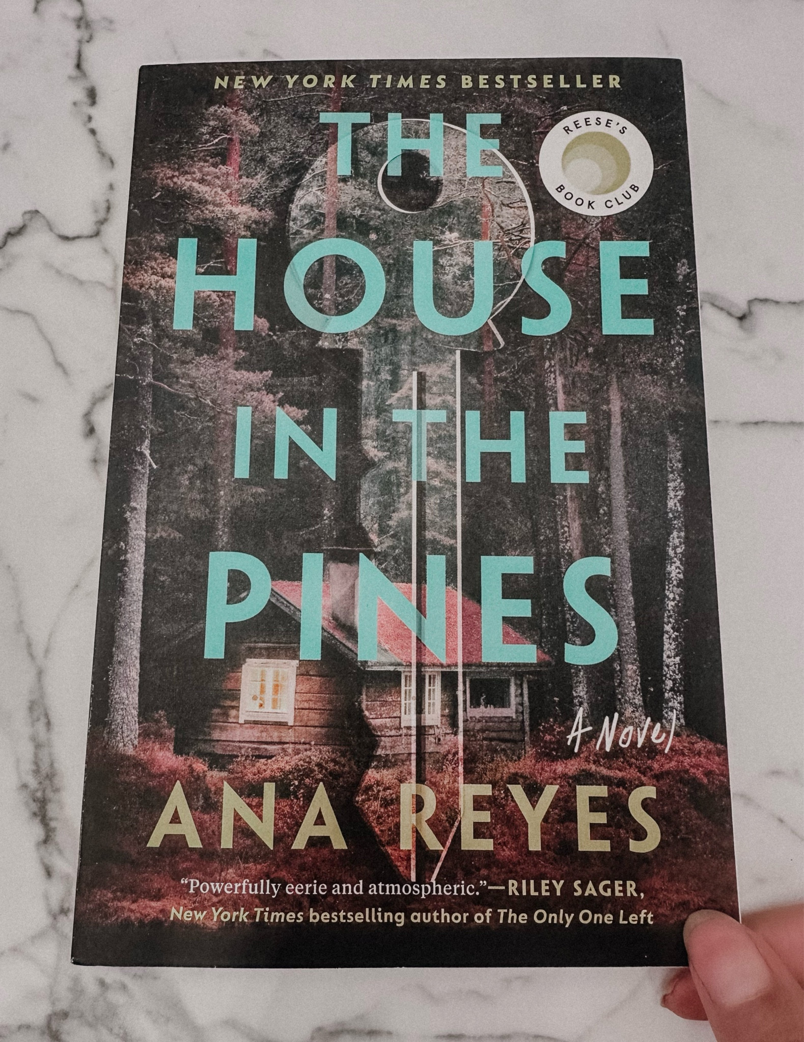 Book 3 of 52: unique & gripping, this book a thrilling quick read. ♥️

Synopsis: Armed with only hazy memories, a woman who long ago witnessed her friend's sudden, mysterious death, and has since spent her life trying to forget, sets out to track down answers

#LTKfindsunder50 #LTKover40