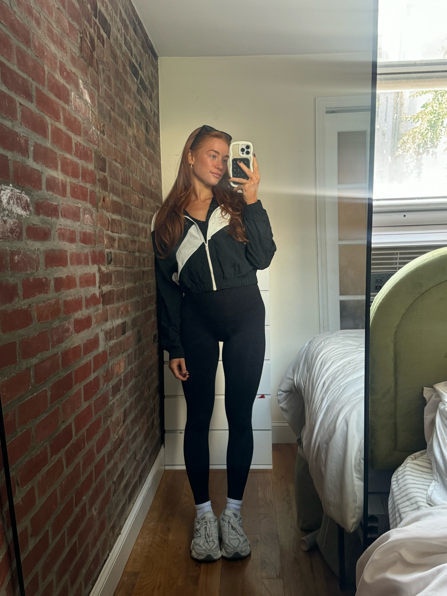 Basic but cute workout set. My go tos #reebok #setactive #sunglasses #comfyworkout #activewear #newbalance 

#LTKU #LTKActive #LTKfitness