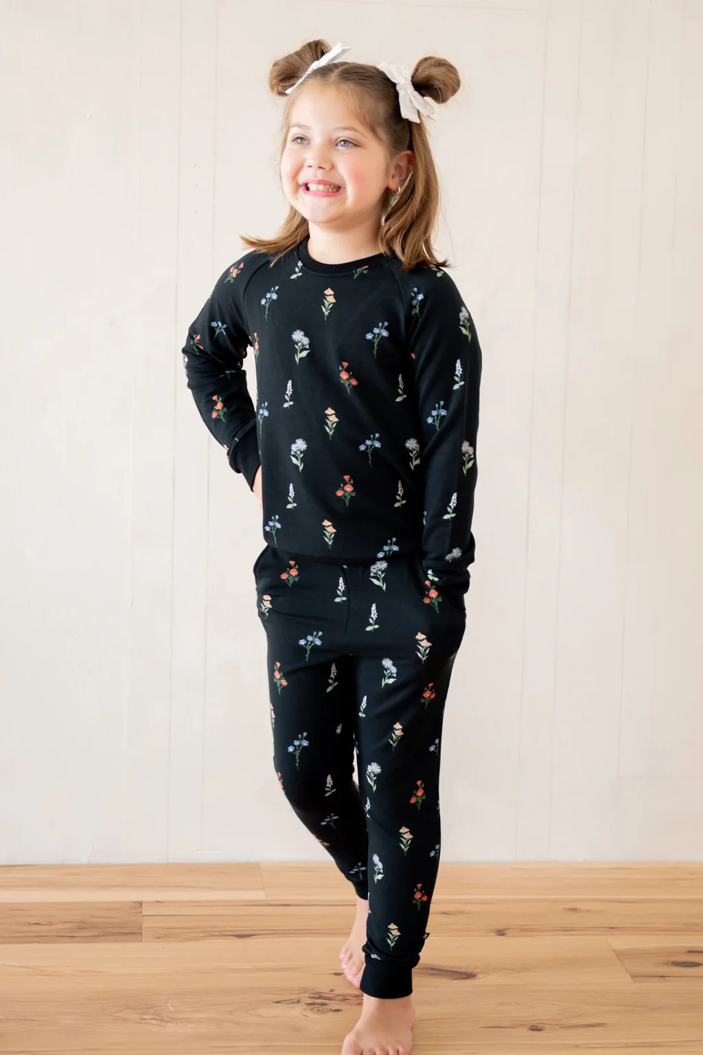 Long Sleeve Jogger Set in Midnight Wildflower | Kyte Baby