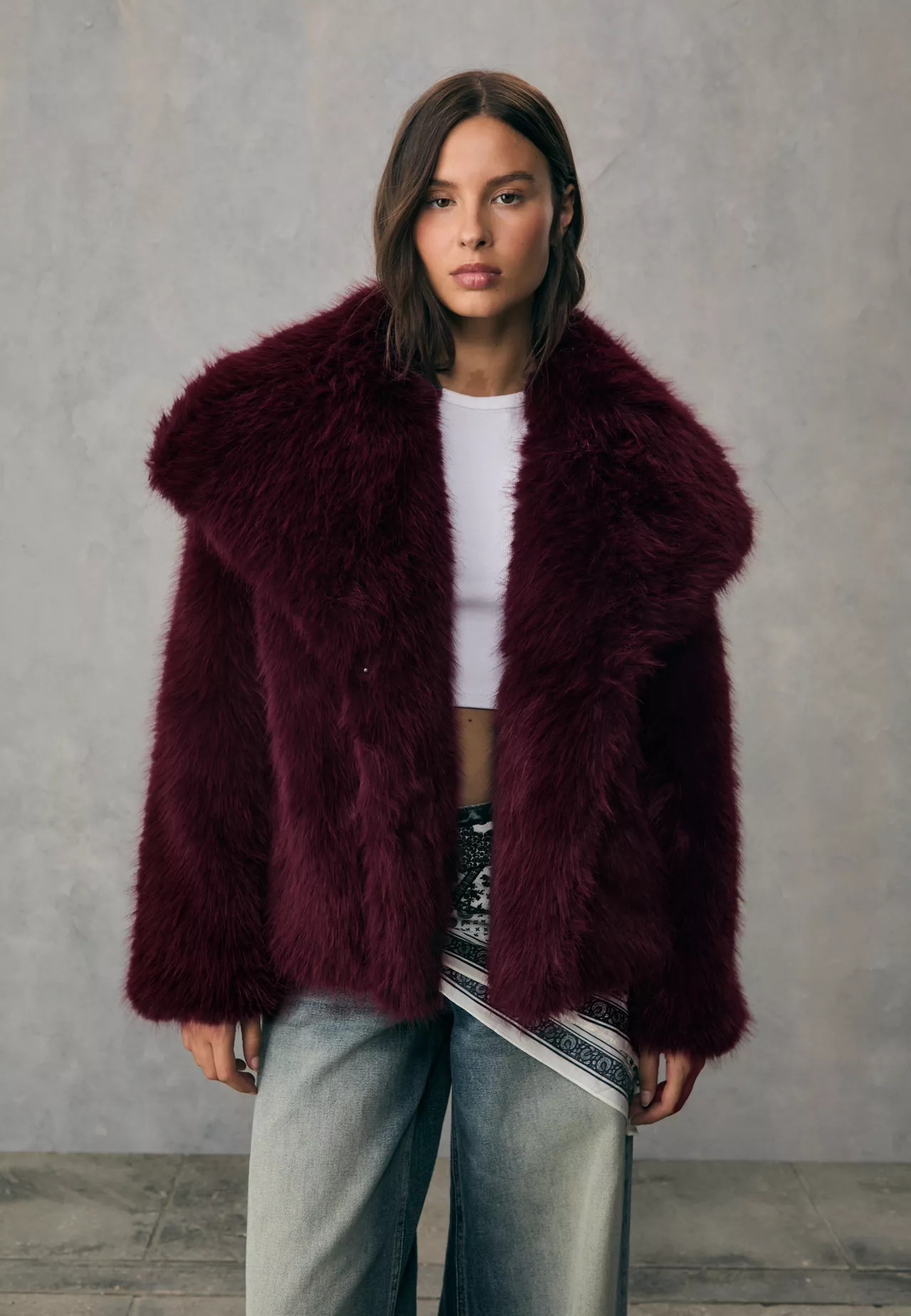 Cropped faux fur jacket - Women's Stradimarket | Stradivarius United Kingdom | Stradivarius (UK)