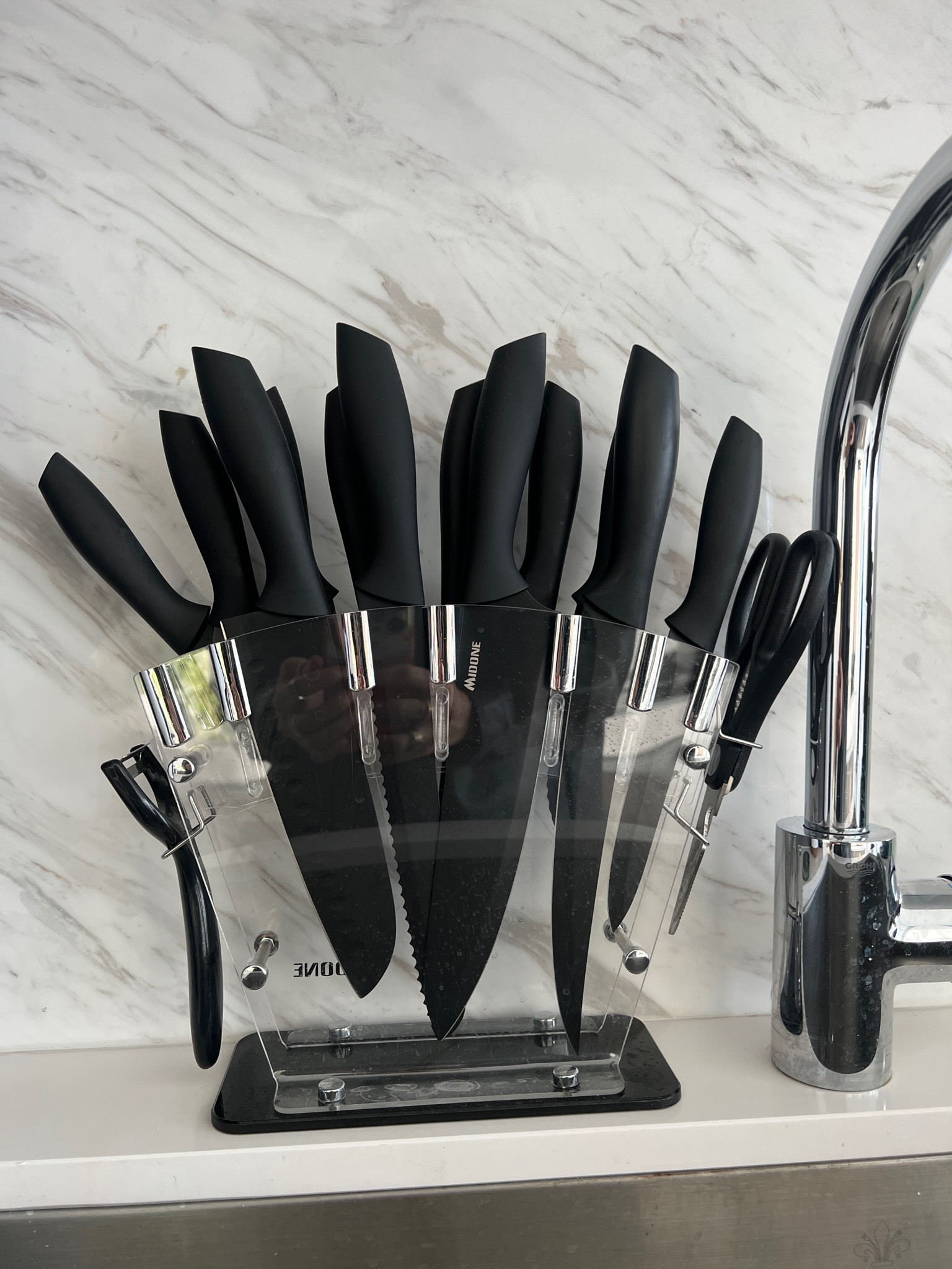My knife set from Amazon! Such an easy and efficient way to store them

#LTKfindsunder100 #LTKhome #LTKSeasonal