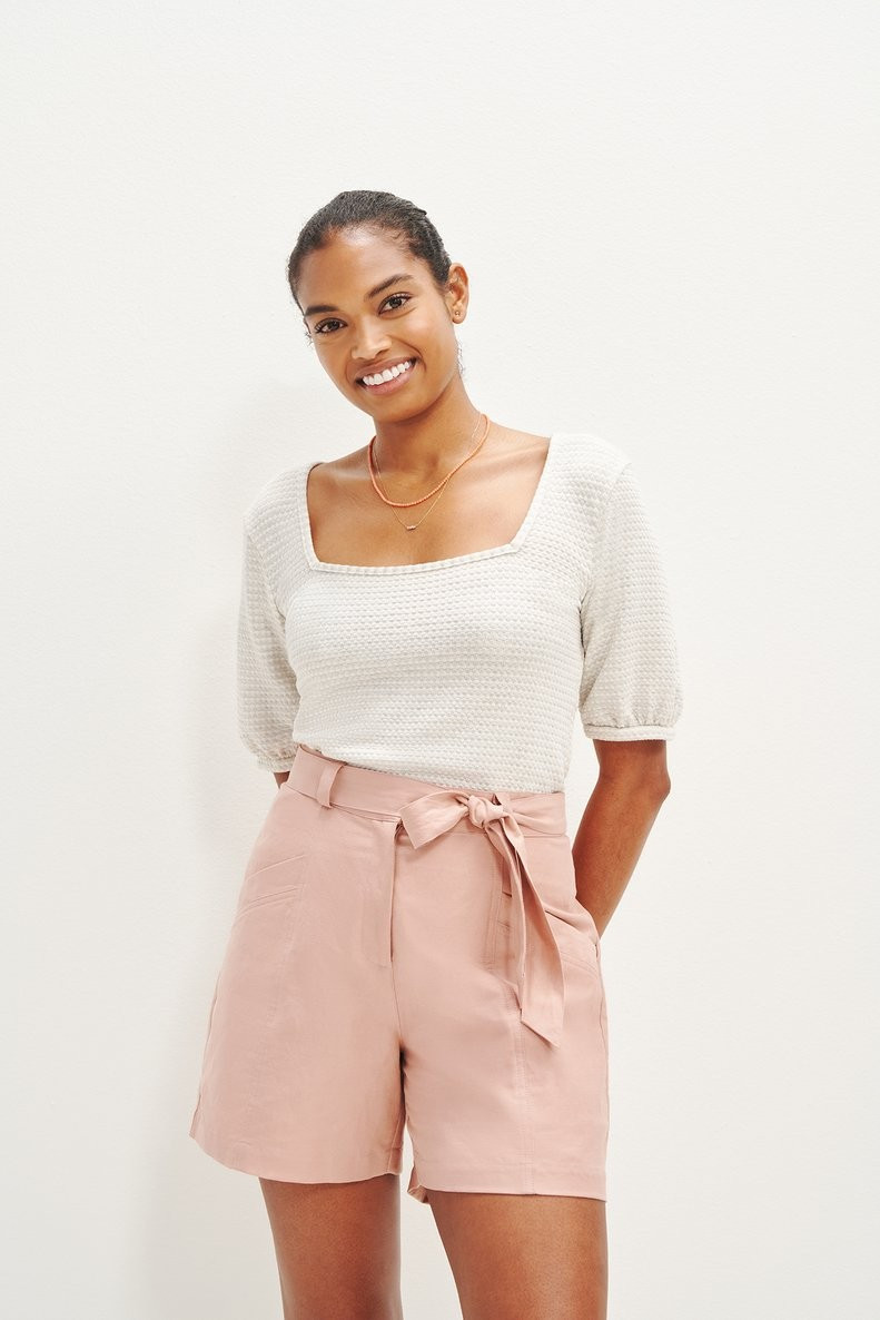 Alma Scallop Knit Top (Natural Birch) – Novelty Knit Tops – Amour Vert | Amour Vert