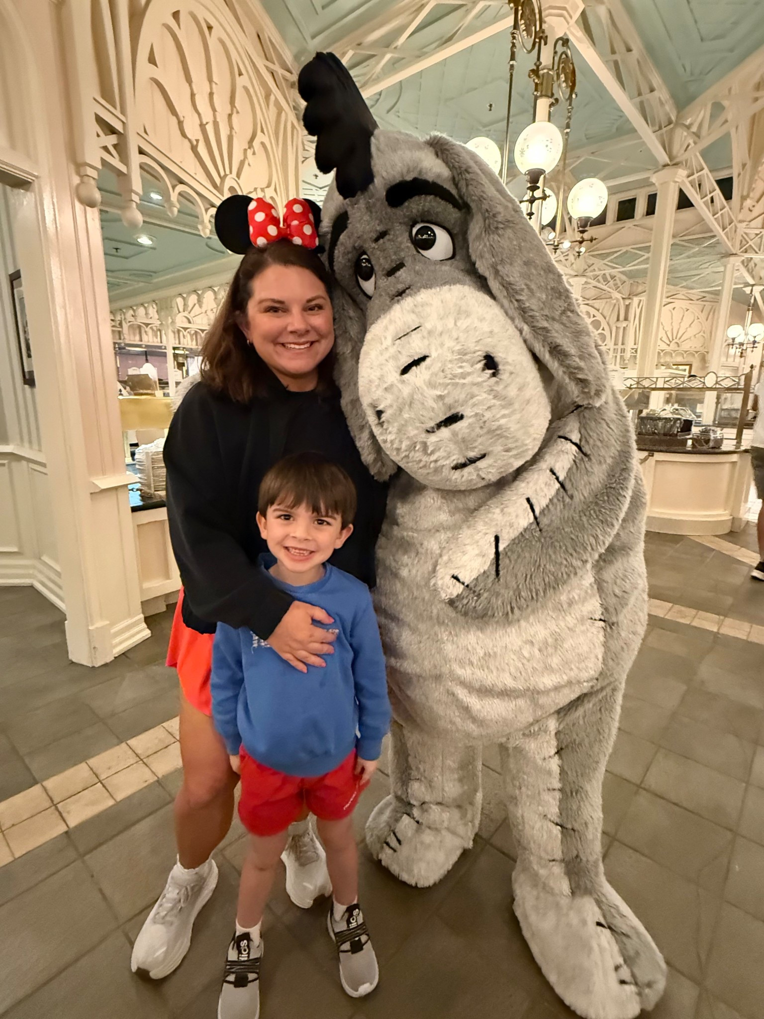 I’m wearing an XL in the top, zip
up jacket, and skort. 

The jacket is possibly my new favorite piece of clothing, it feels like butter and it’s  a shorter length so perfect paired with skirts similar to this! 