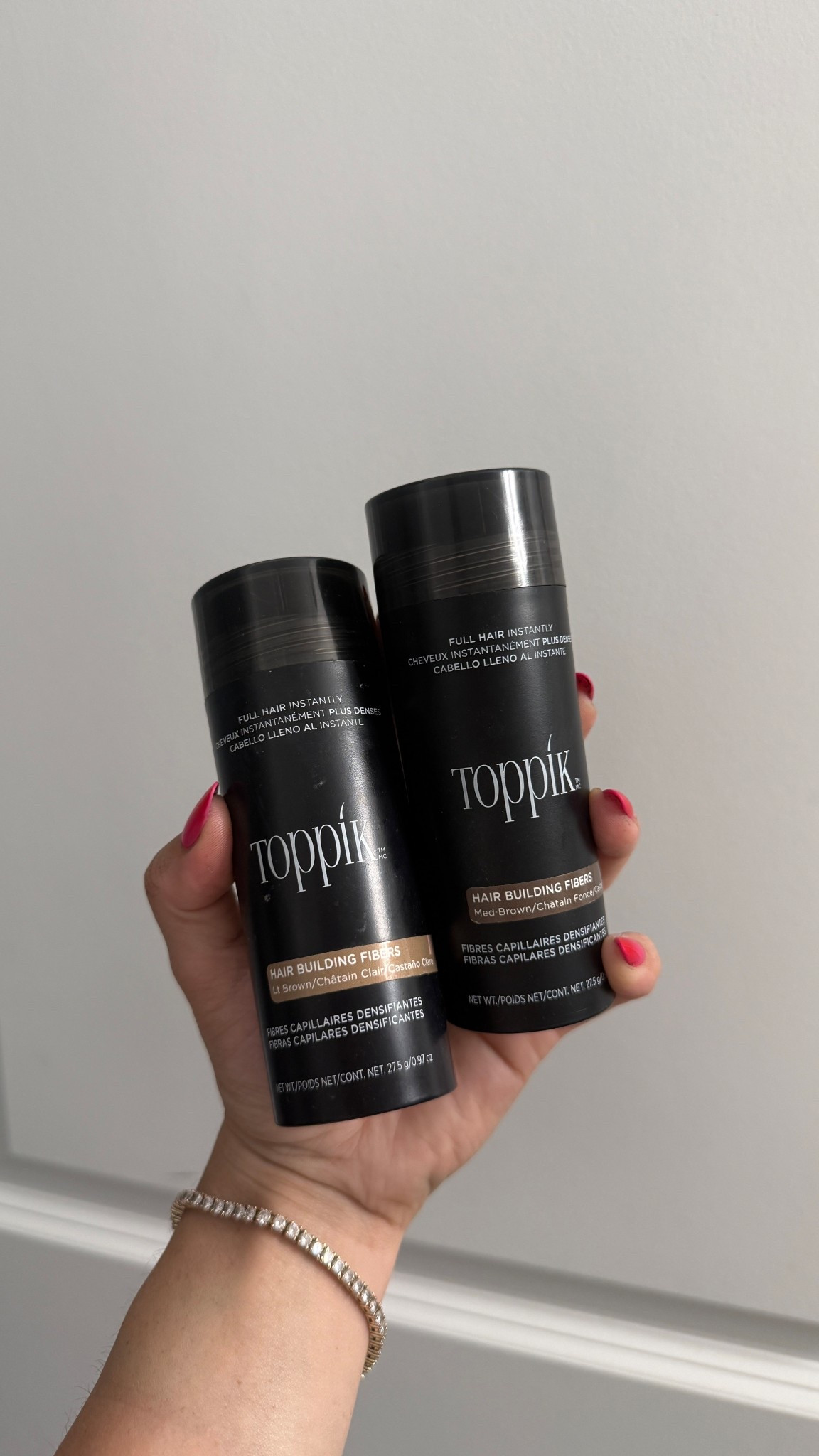 Hair fibers to cover up bald spots! 