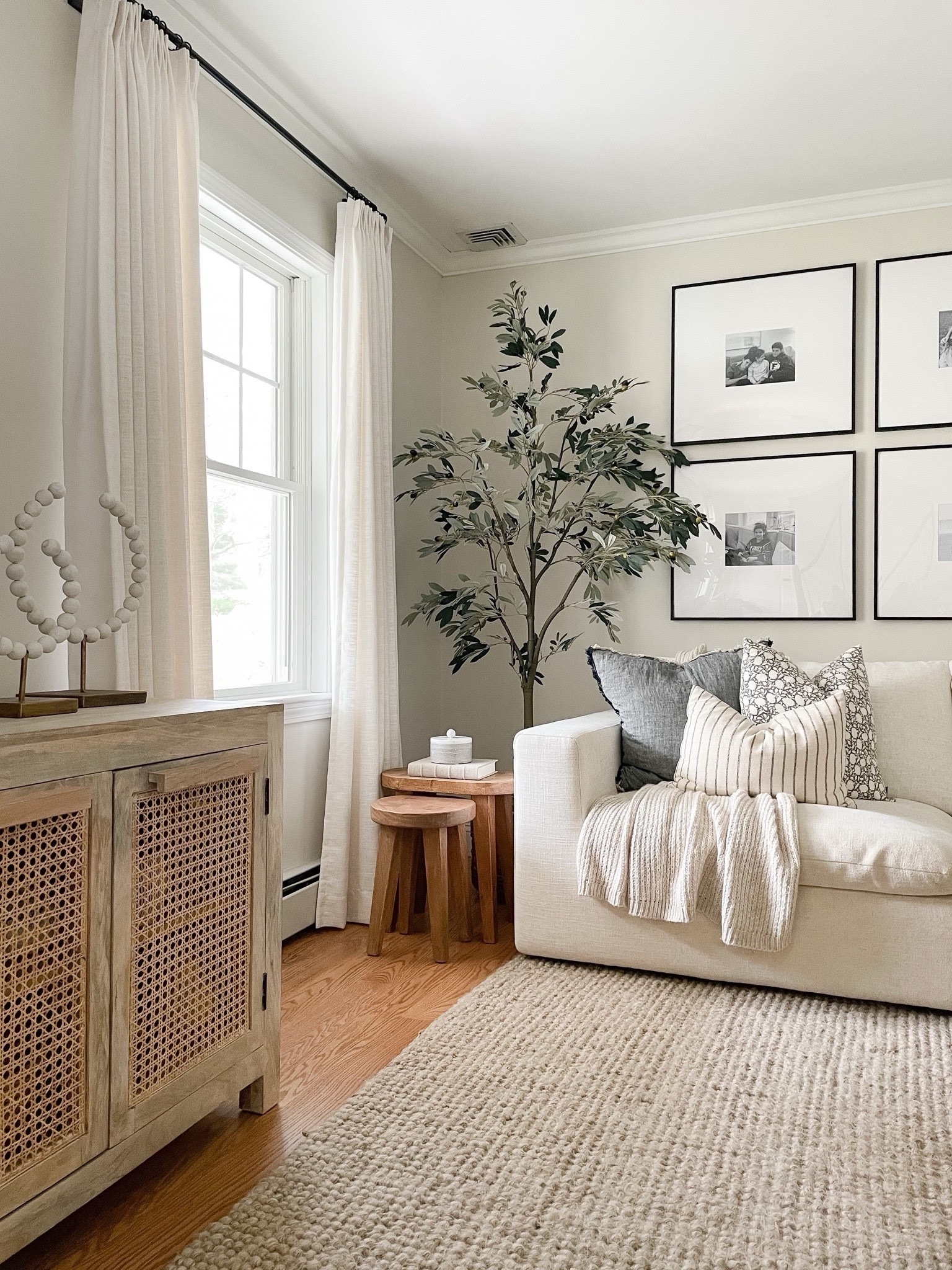 Coastal living room, Walmart home decor, coffee table, spring home decor, console table, Pottery Barn rug, faux tree

#LTKstyletip #LTKfindsunder100 #LTKhome