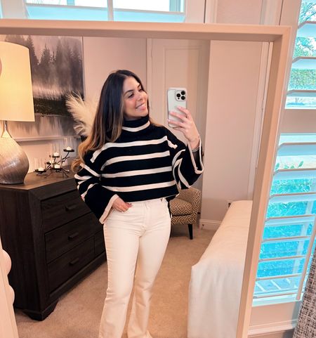 Jeans 
abercrombie best jeans
Sweater 
Soft sweater 
Holiday sweater 
Elegant sweater
Top
Stripped
Oversized 
Ivory jeans
Jeans
Shackets

#LTKGiftGuide #LTKHoliday #LTKCyberweek