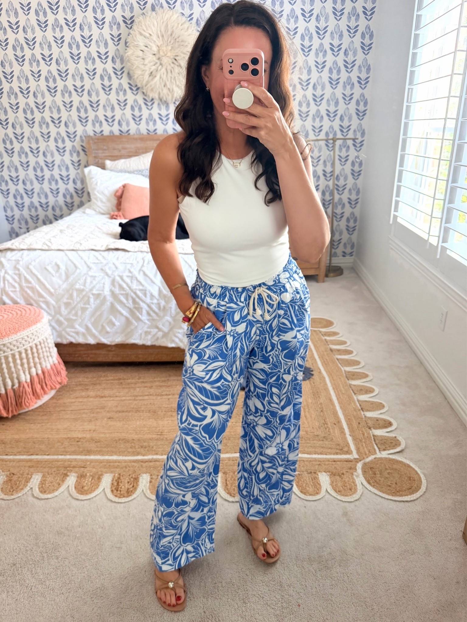 How cute is this print?!
50% off these linen pants that are cute with a tank, tee or as a swim coverup!
.

#LTKmomlife #LTKSeasonal #LTKSaleAlert