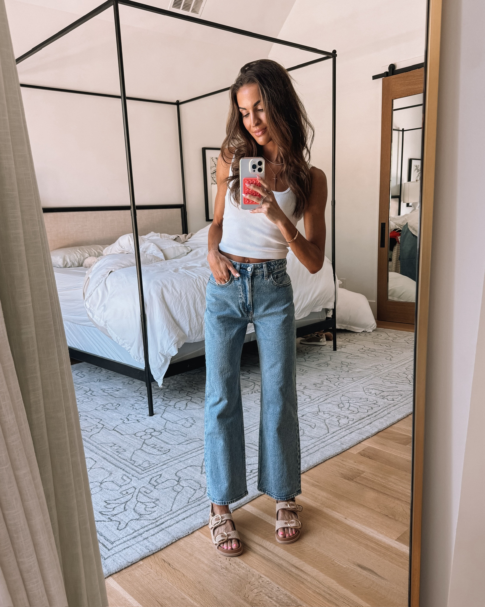 flattering denim that doesn’t break the bank AND it’s on sale! 🩷

#LTKSaleAlert #LTKStyleTip