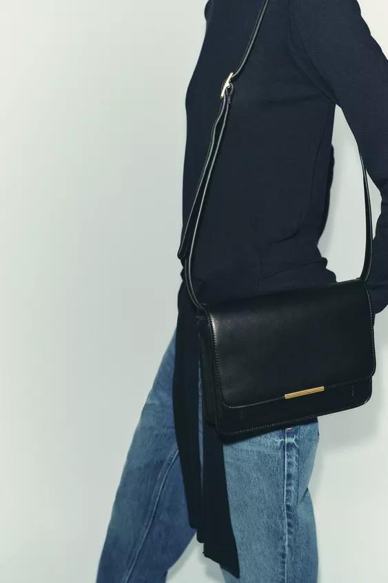CROSSBODY BAG WITH METAL DETAIL | Zara UK