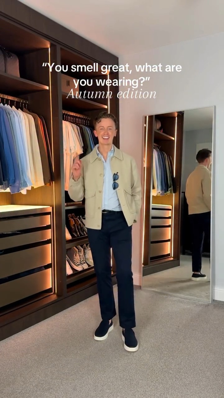 Five scent recommendations for autumn.
Fresh, warm and sure to get compliments 

@gant Ivy 
@glossier you doux 
@phlur tangerine boy 
@emporioarmani stronger with you 
@jomalonelondon Myrrh & tonka 

#fragrance #fragranceformen #mensstyle #gant #jomalone #glossier #emporioarmani #phlur