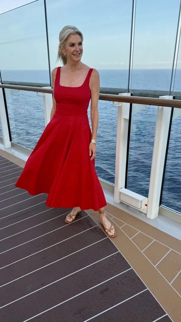 Perfect red dress for summer! Size 4

#LTKSeasonal #LTKOver40 #LTKTravel