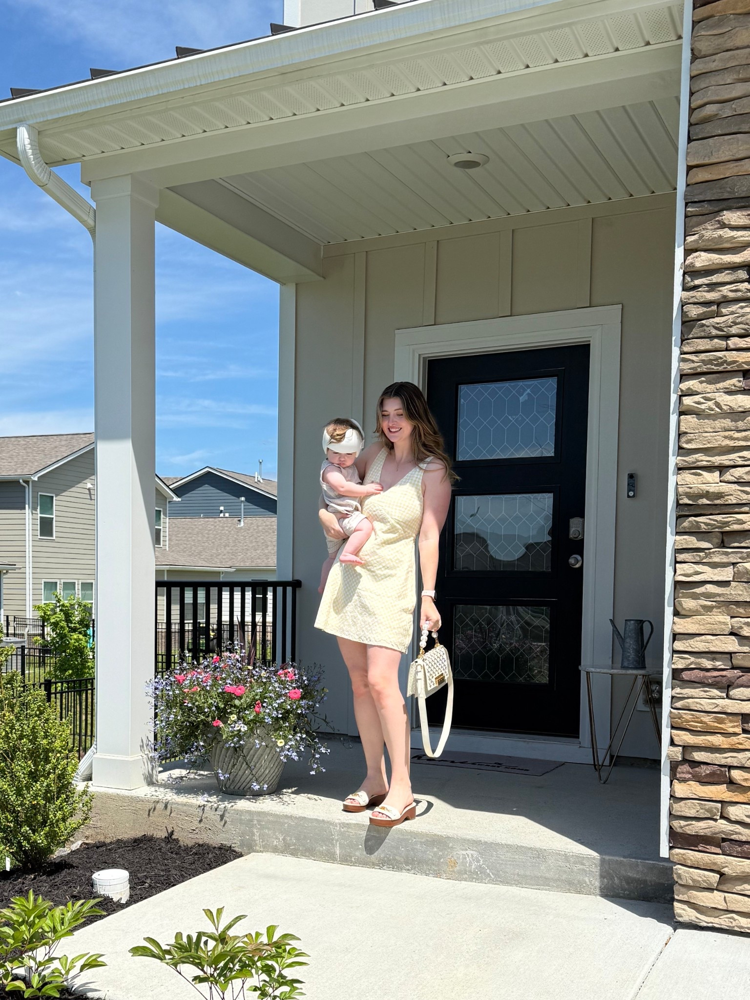 My new favorite butter yellow sundress that has pockets! I’m wearing a M

#abercrombiesale #sundress #summeroutfit #butteryellow

#LTKSaleAlert #LTKFindsUnder100 #LTKSeasonal