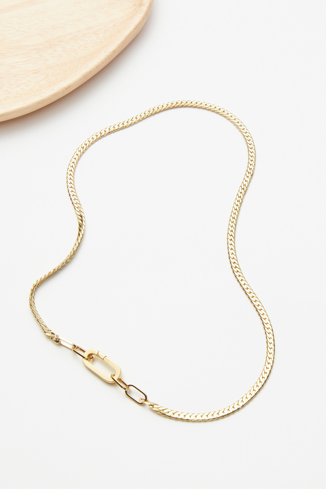EVEREVE Kelsey Lock Front Necklace | EVEREVE | Evereve