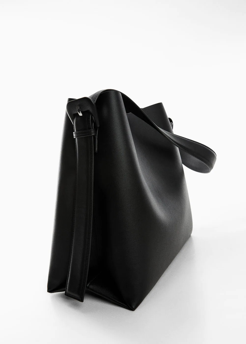 Shopper bag with buckle | MANGO (US)