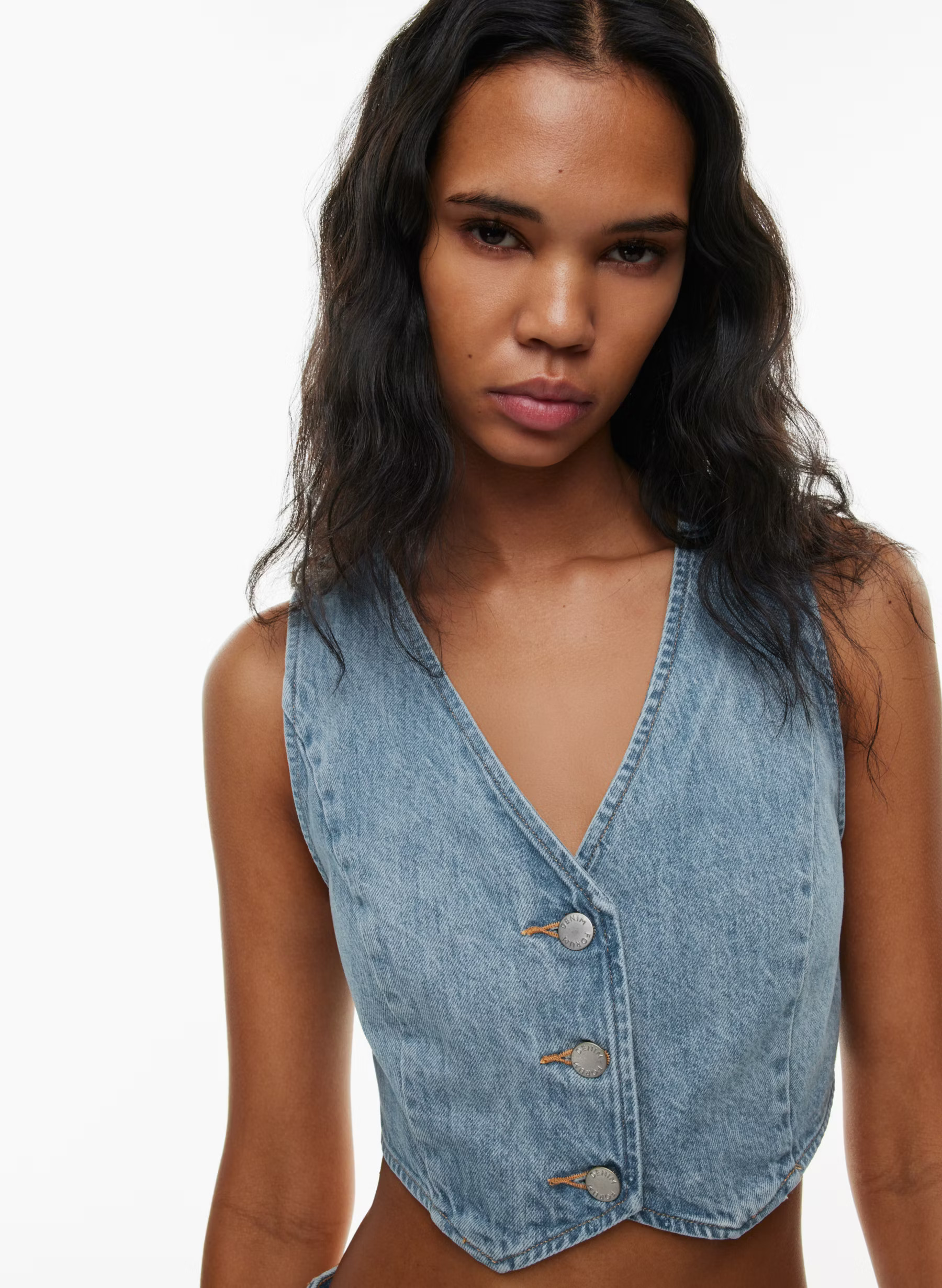 THE ‘90S MIA CROPPED DENIM VEST | Aritzia