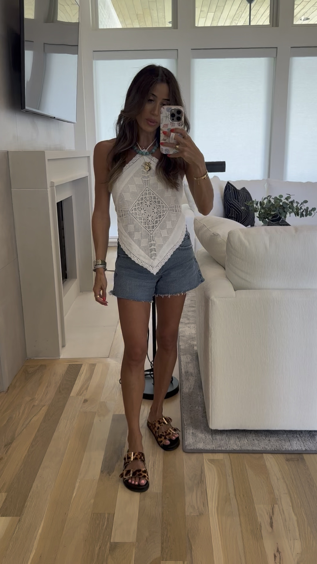 Summer outfit bandana top denim
Shorts