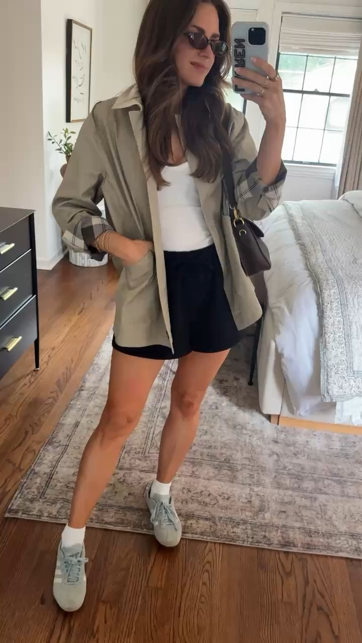OOTD - rainy summer day outfit

This will be a closet staple for sure. Get it now while its part of the Nordstrom Sale!

#LTKSaleAlert