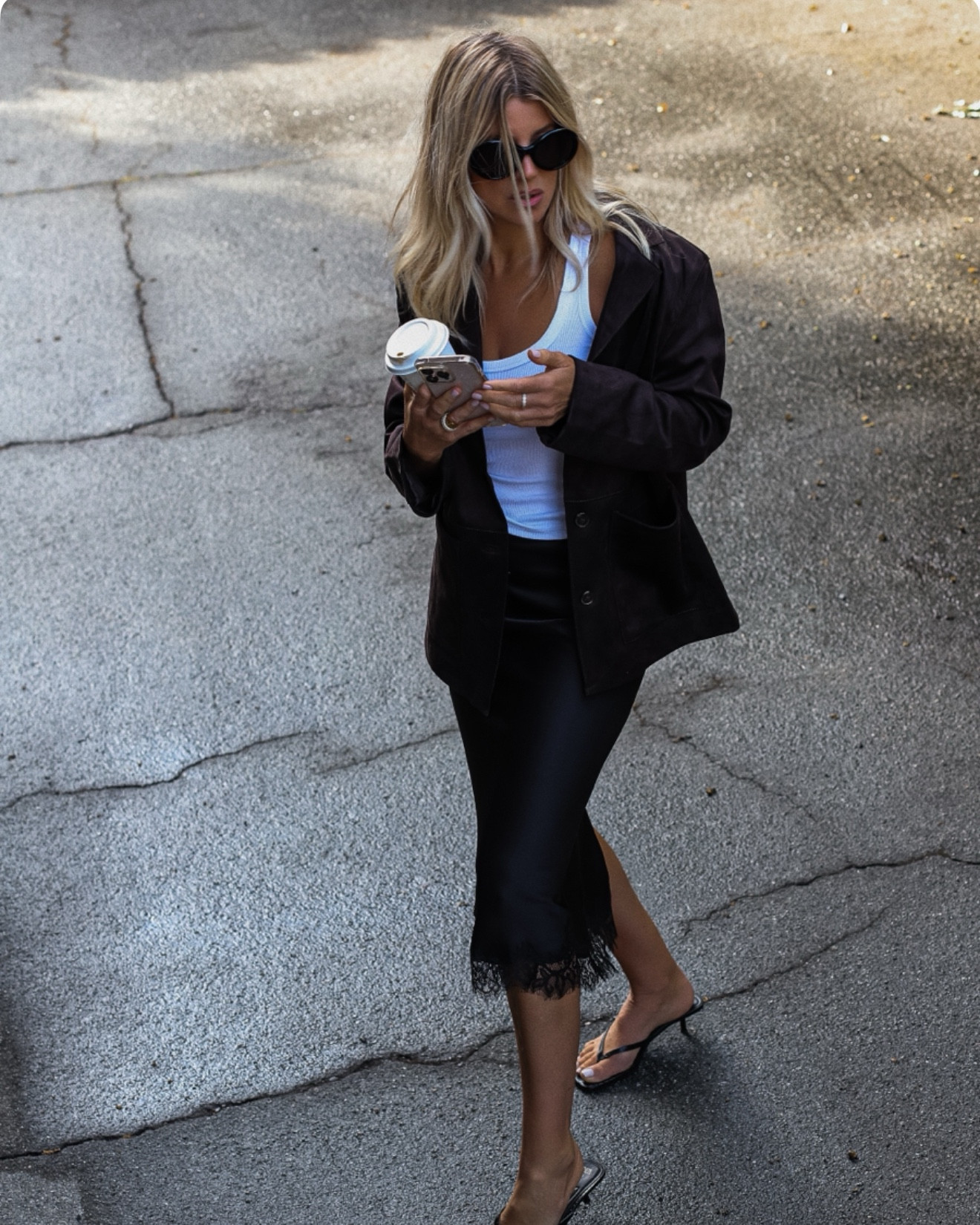 September simplicity

#90sstyle #minimalstyle #minimalchic #fallstyle  