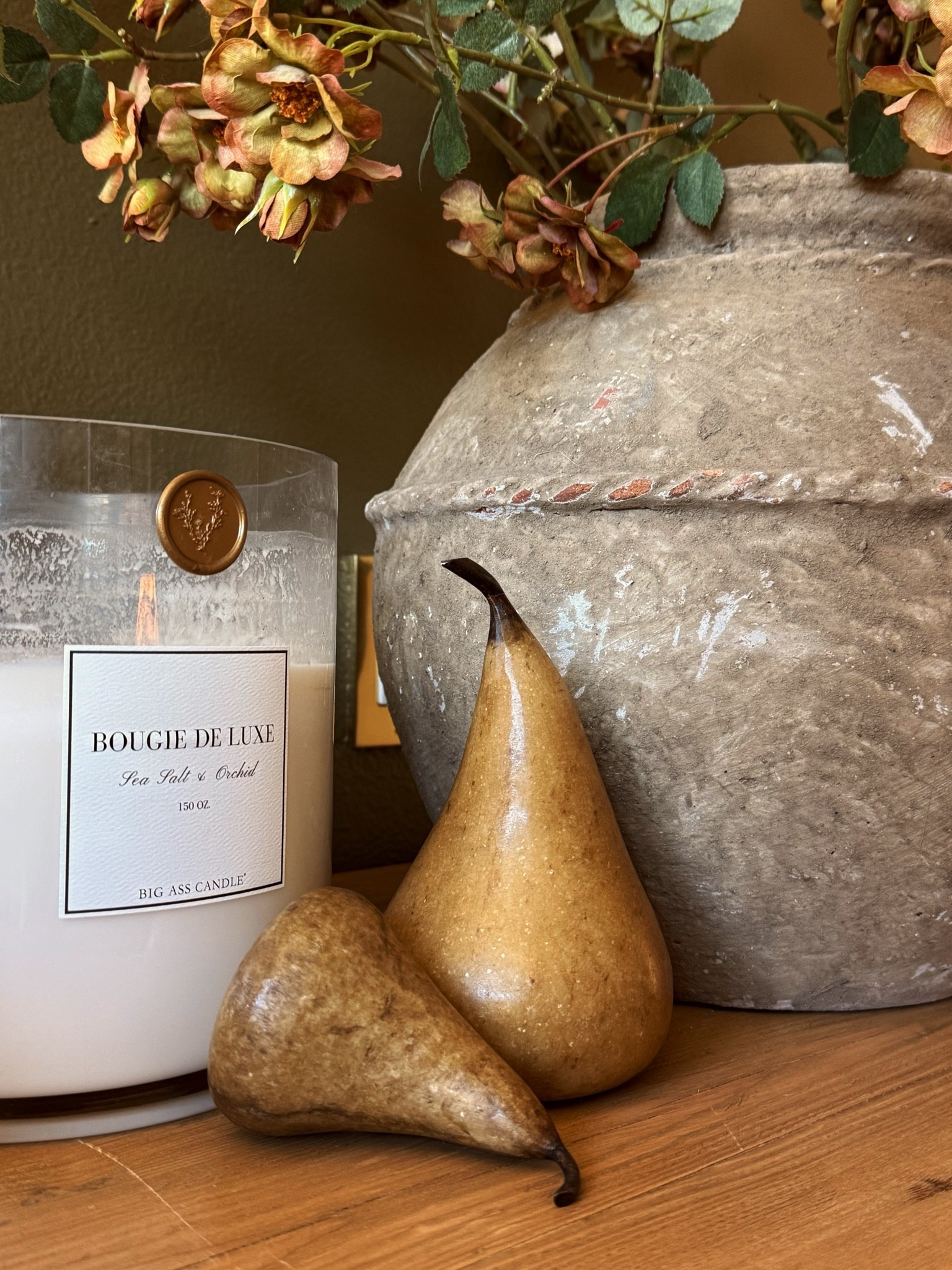 RESTOCK ALERT!!! Marble pears from Olive Ateliers!!! Priced at $35 a piece. These make for a beautiful vignette for any season! #home #homedecor

#LTKHome #LTKU #LTKActive