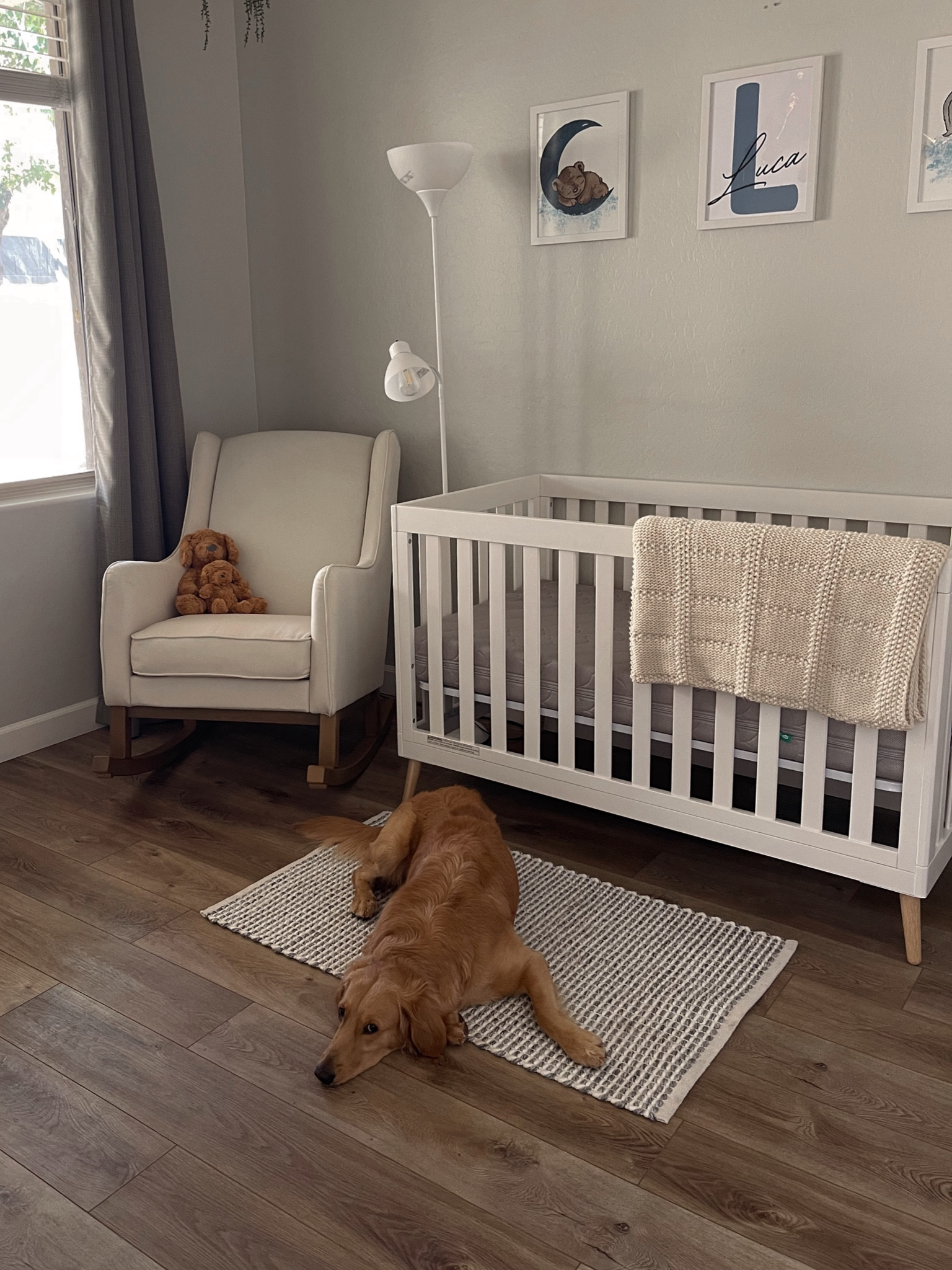 My Baby Crib! 👶🏻 Mi esposo y yo optamos por esta cuna principalmente por sus funciones (se adapta para transformarla en cuna para newborn, para baby y hasta toddler). 

#LTKBaby #LTKFamily #LTKKids