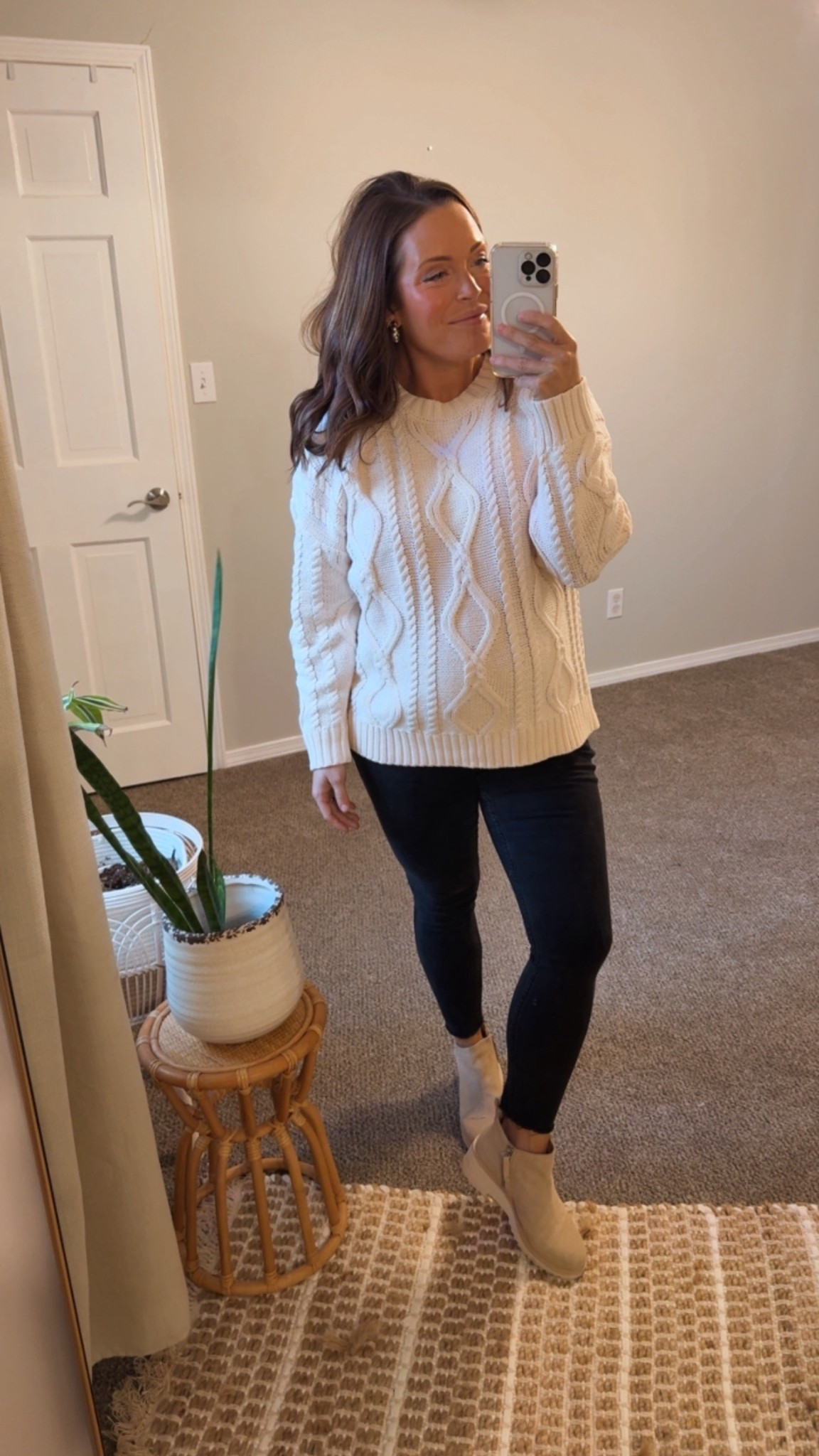 perfect cozy sweater from Amazon 🤍 and it’s bump friendly 🤰🏽

#LTKootd #LTKFindsUnder50 #LTKBump