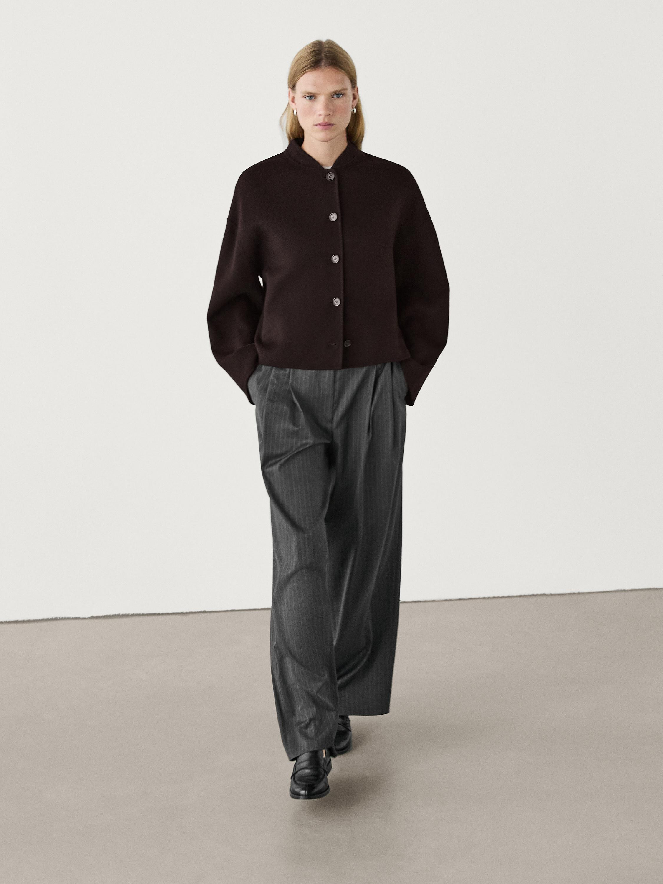 Short double wool blend jacket | Massimo Dutti UK