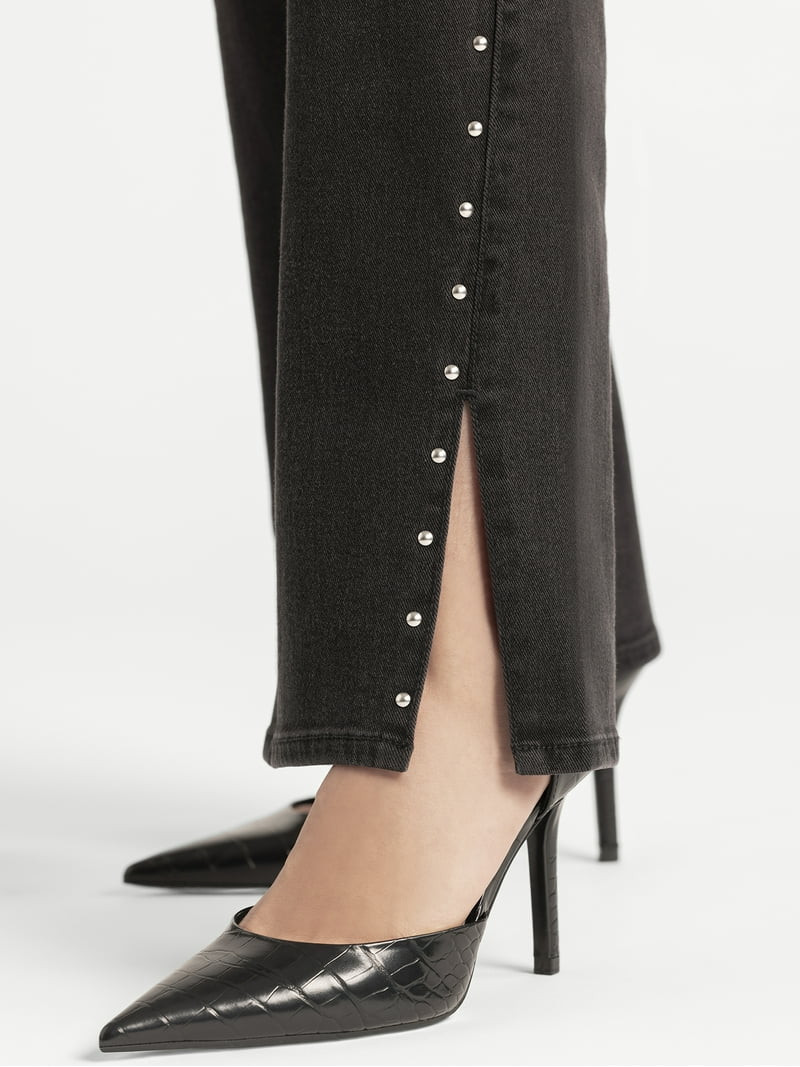 Jessica Simpson Women's Rosa Studded Relaxed Straight Leg Jeans, 31.5” Inseam, Sizes 2-16 | Walmart (US)