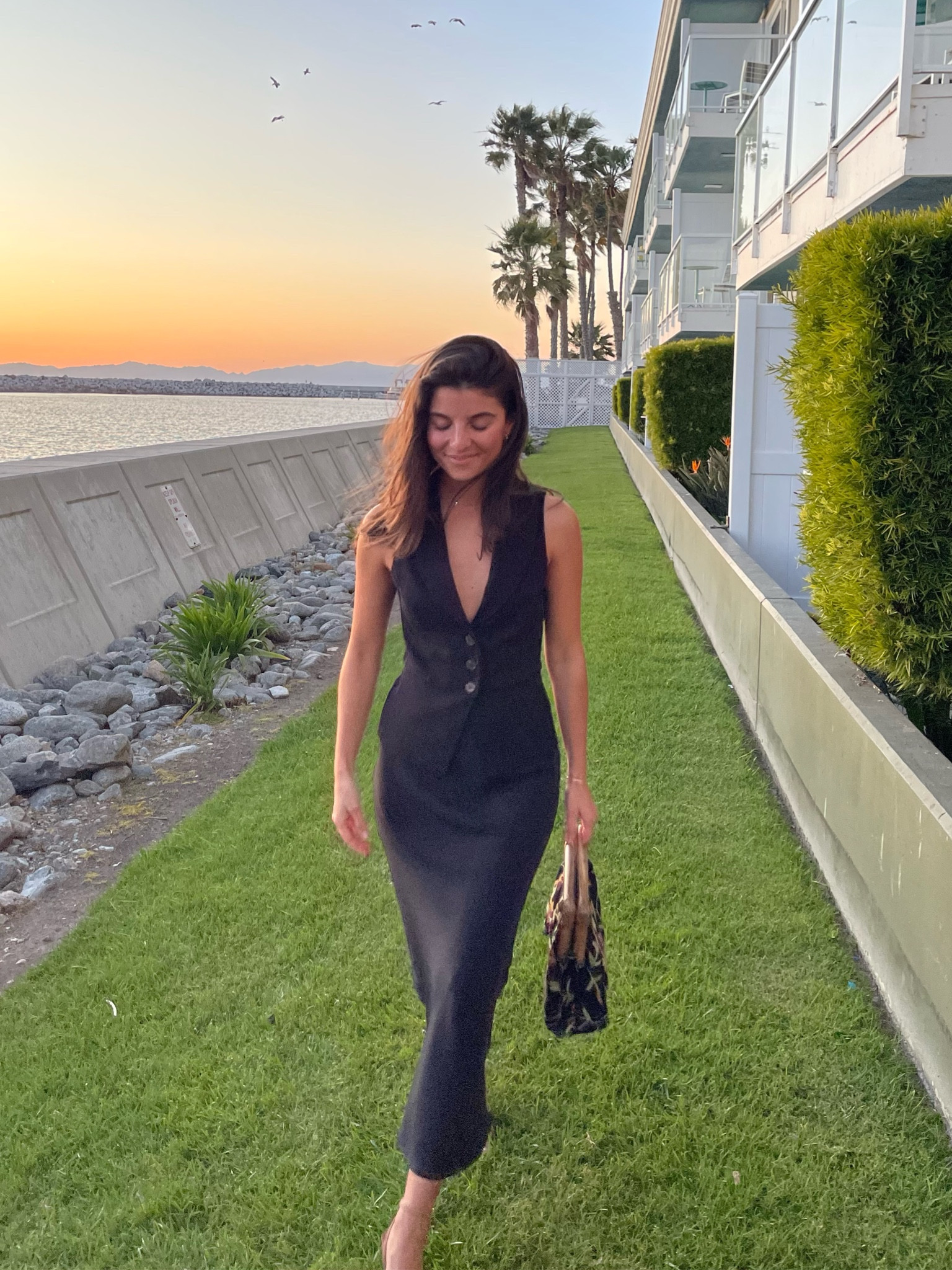 Top is lulus + skirt is Abercrombie! Unfortunately they’re no longer in stock, linking similar options 

#LTKSeasonal #LTKfindsunder100 #LTKwedding