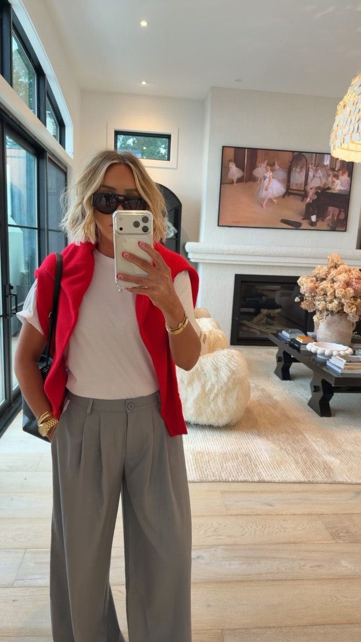 Most loved pants still fully stocked.. less than $80.00 😍😍😍