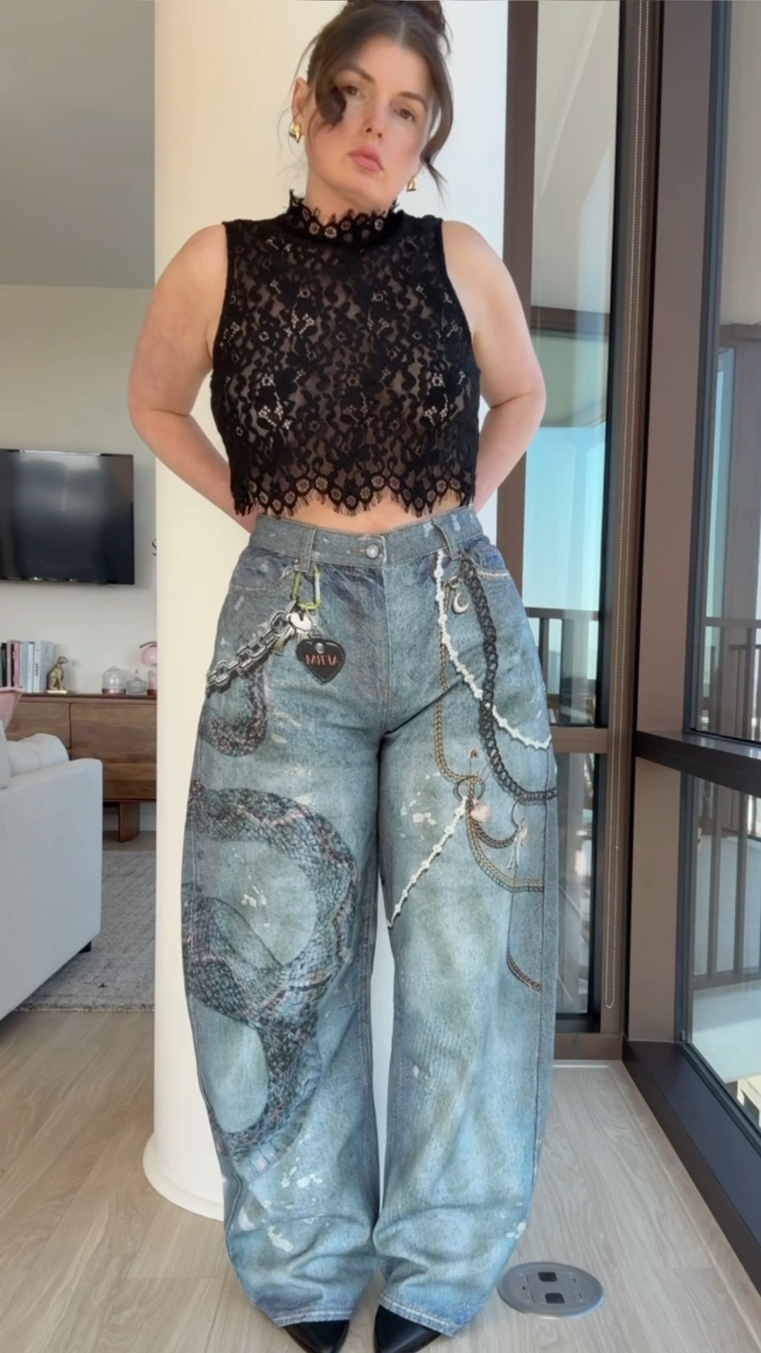 I sized up twice for an oversized fit in these printed chain link jeans. Similar to the popular Acne Studios style.

Jeans fit true to size if you prefer a slimmer fit. I’ll have mine tailored to fit my waist.



#LTKgrwm #LTKootd