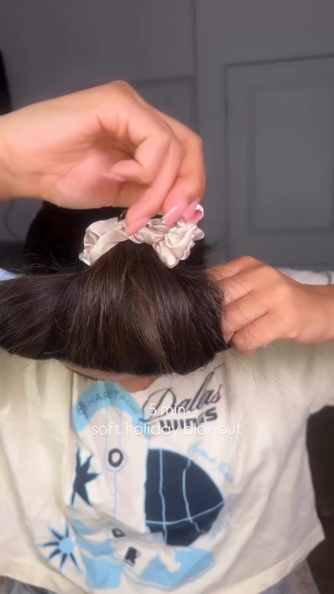 spend less time on your hair and more time w/ family 🤍 

products 🔗 in LTK🎀
@xxl.scrunchie 
@hairitagebymindy 
@sexyhair 
@tangleteezer 
#blowout #hairhack #hairtutorial #blasianliv