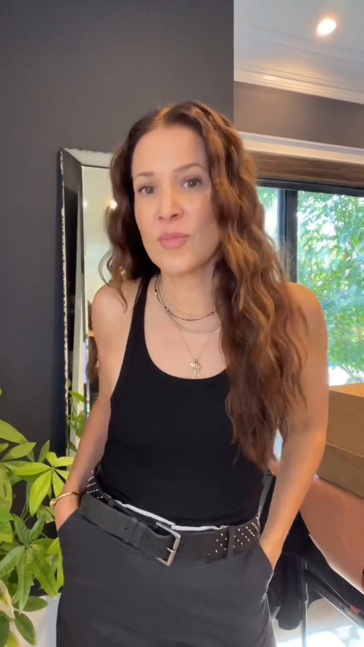 Another Haul, this time with @lnaclothing where I get all my basics. Cannot recommend enough, great price point, great design and quality. Definitely check out!! 

#fallbasics #lnaclothing #stylistadvice #celebritystylist #bestwhitetee #bestbasics #styleadvice #clothinghaul #ootd #todayshaul #fallfashiontrends #falloutfitideas #falloutfitinspo #winteroutfits #winteroutfitinspo