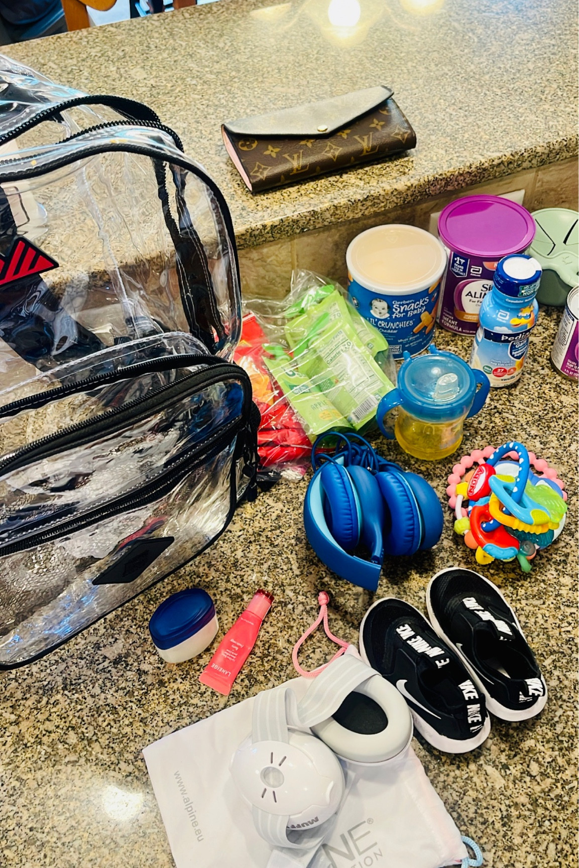 FOOTBALL SEASON! Take your kids to the game. Linked all my essentials. 

#LTKkids #LTKitbag #LTKSeasonal