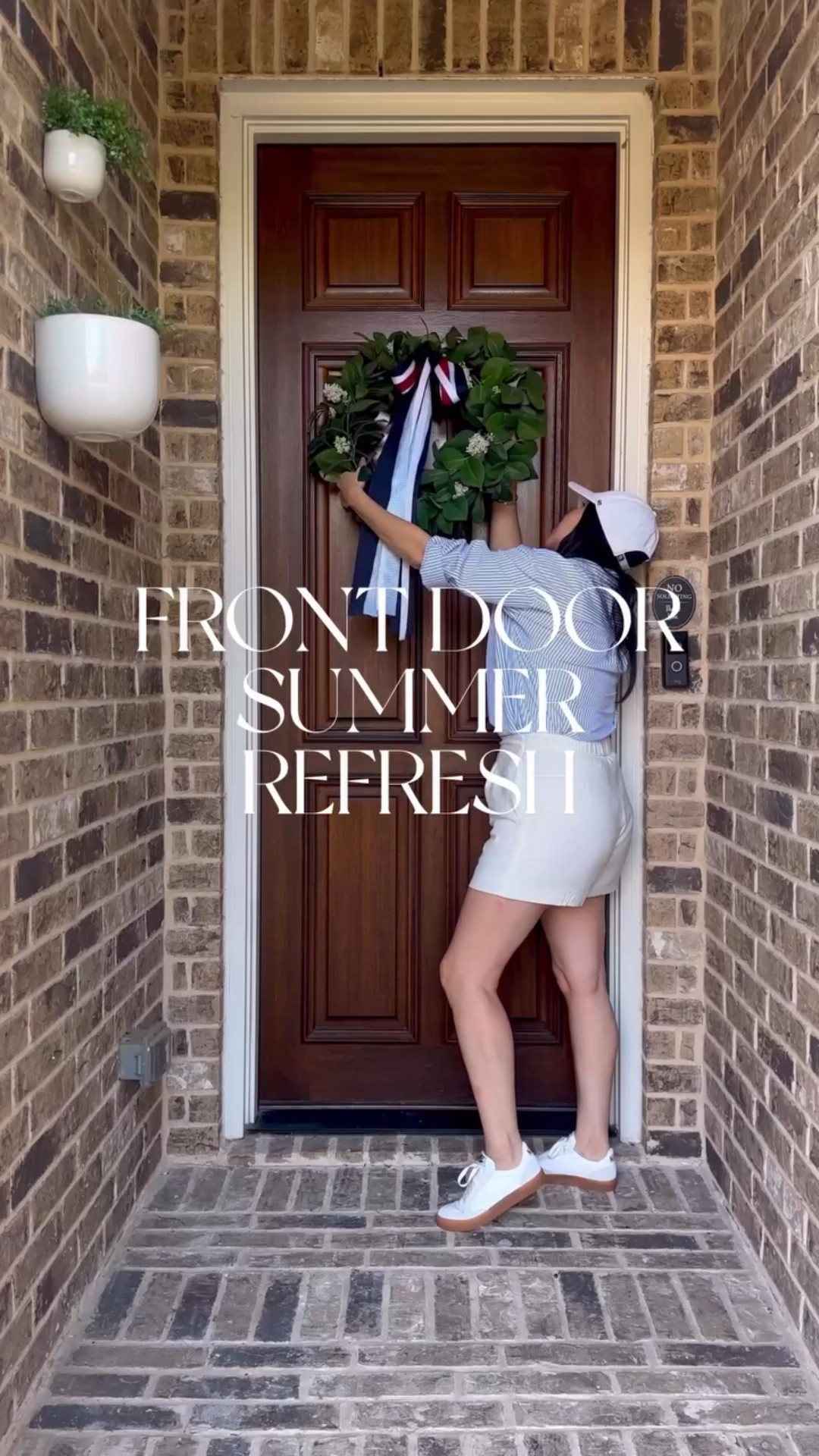 A front door moment for summer and the Fourth ☀️ 🇺🇸 Just a few small touches to make it feel festive without spending too much.

#frontdoorrefresh #budgetfriendlydecor #affordabledecor #walmartfinds #walmarthome

#LTKHome