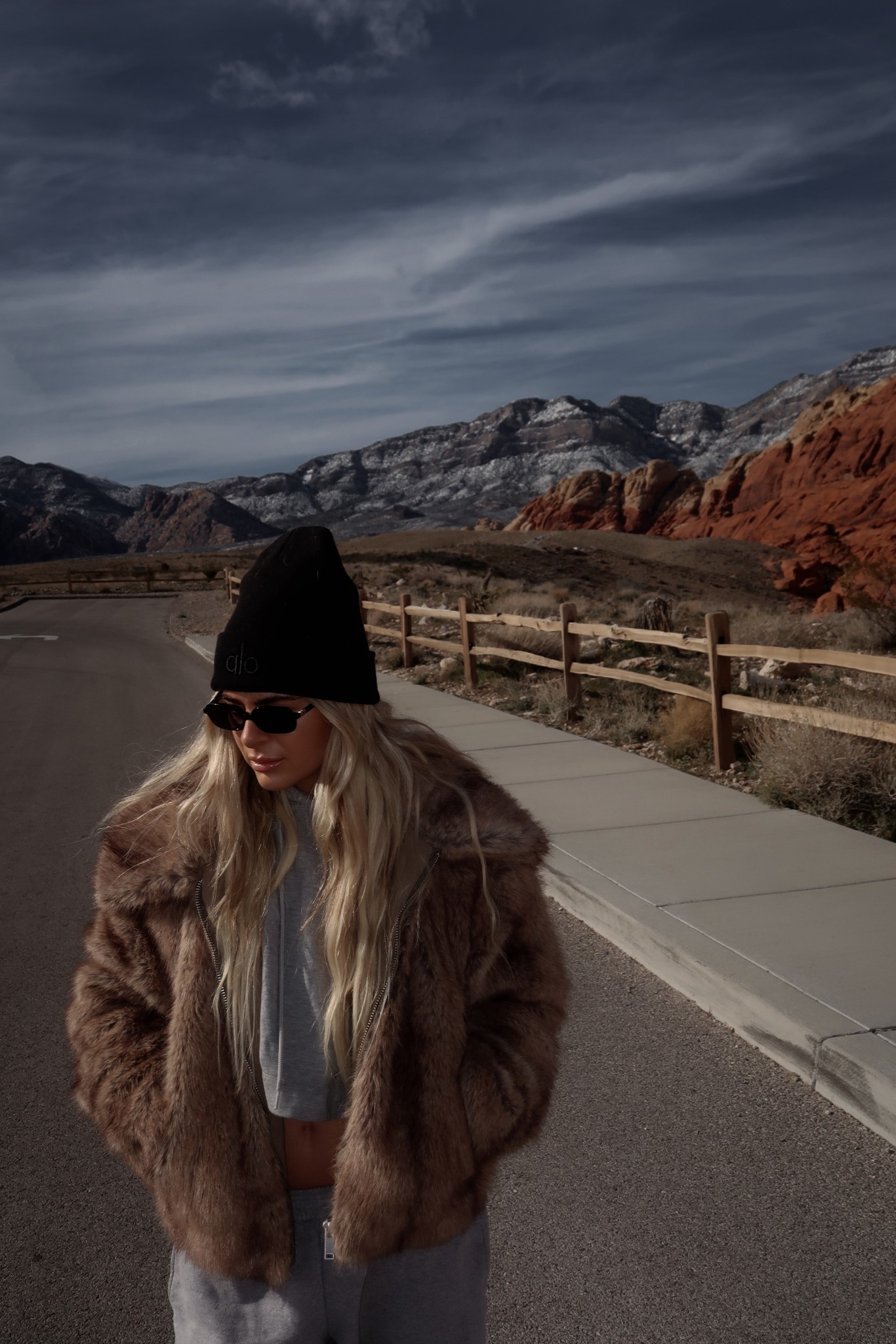 the worlds best fur bomber🖤

#LTKgrwm #LTKootd #LTKSaleAlert