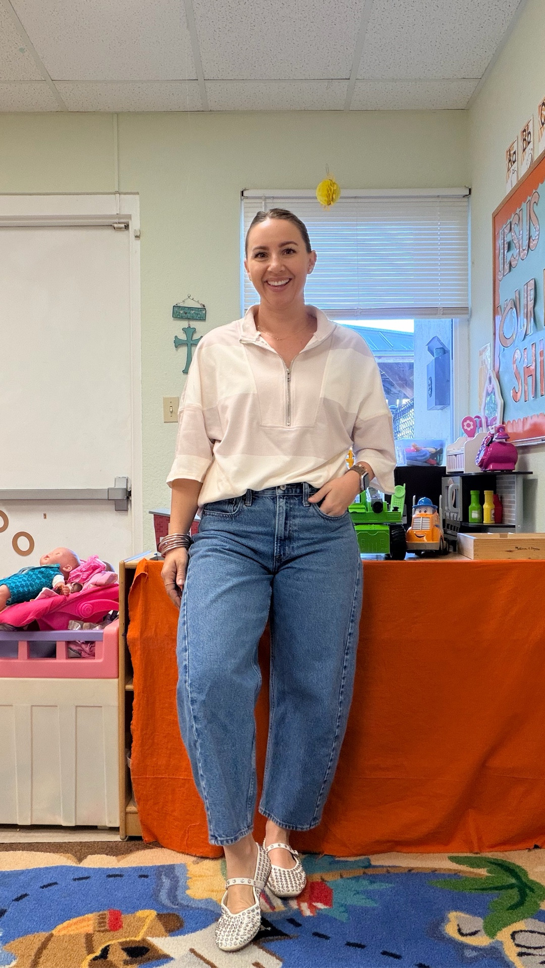 Easy outfit idea to recreate for a busy morning teaching! 

#LTKSeasonal #LTKFindsUnder100 #LTKWorkwear