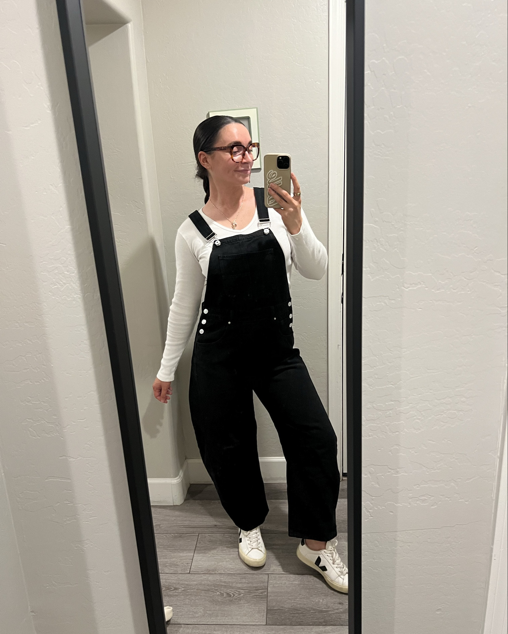 CUTEST free people dupe barrel overalls!! Wearing size small fits like size medium 

#LTKgrwm #LTKdayinmylife #LTKootd