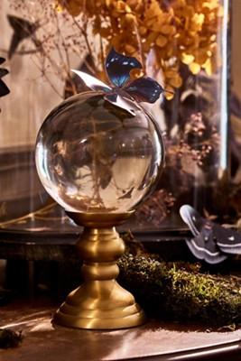 Crystal Ball on Pedestal | Terrain