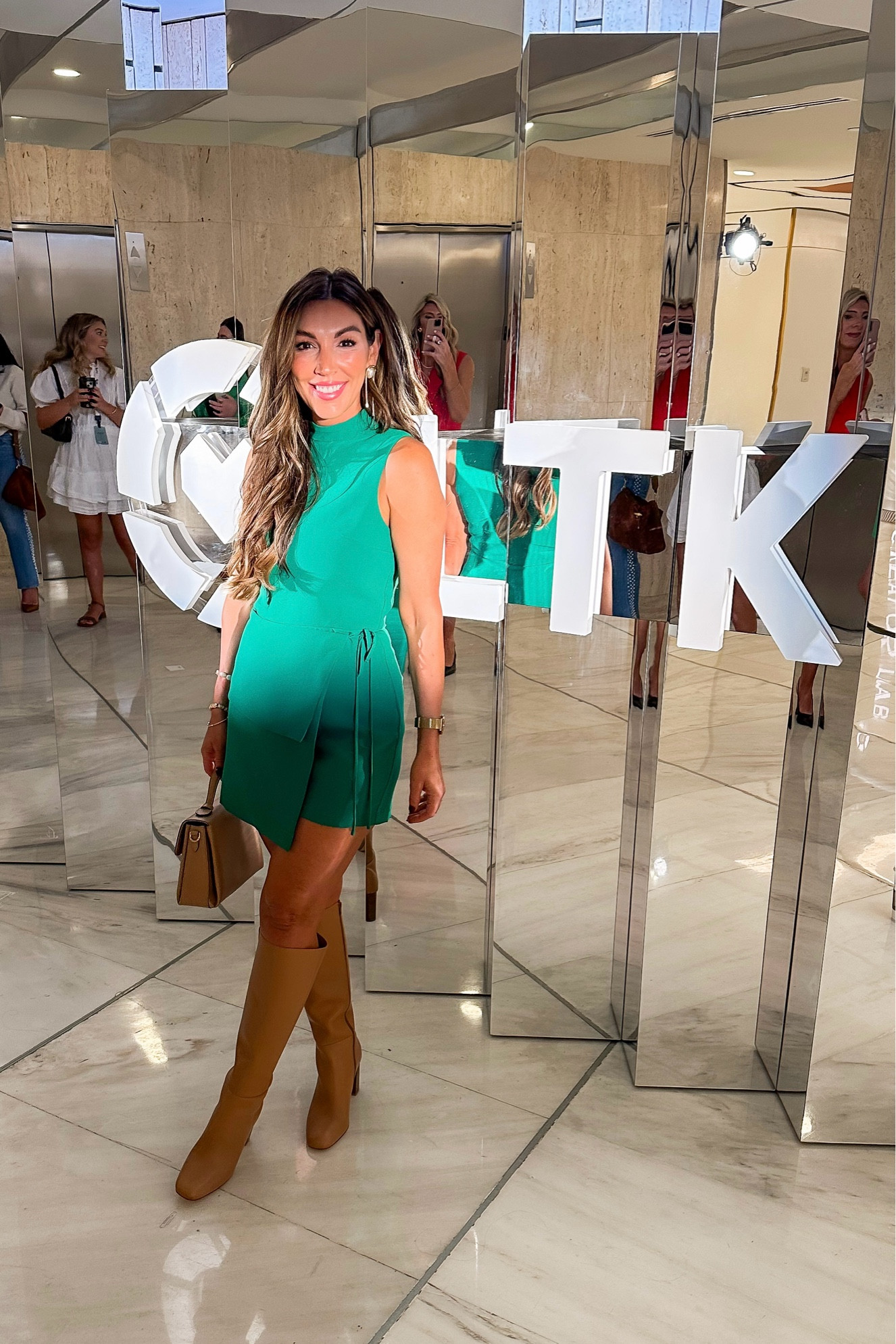 This is a ROMPER!!! And I’m obsessed! Wearing size medium and it fits TTS! 

#LTKCon #LTKWorkwear #LTKFindsUnder100